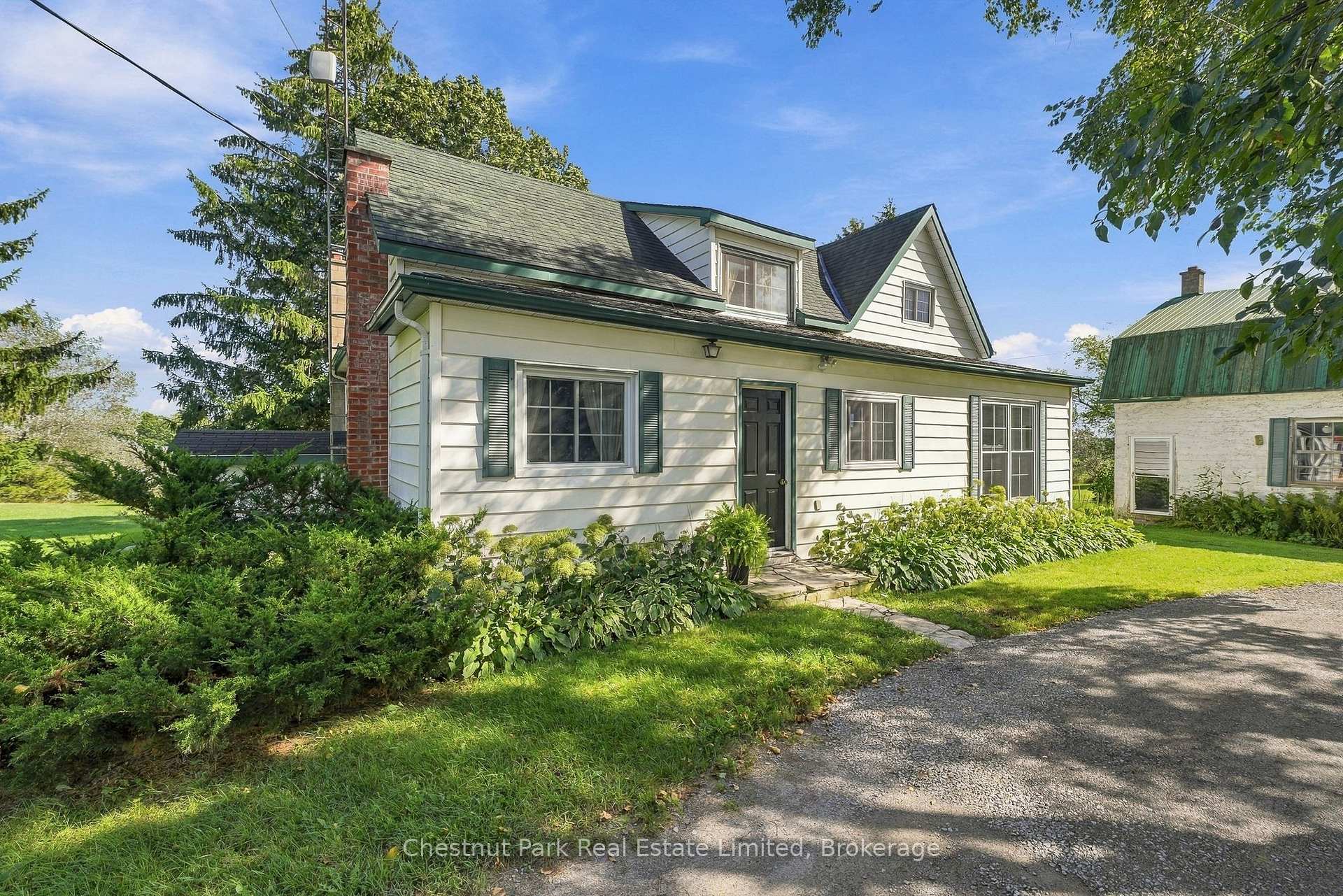 Photo 7 of 265 Ridge Road, Prince Edward County, Hallowell — HOMEH