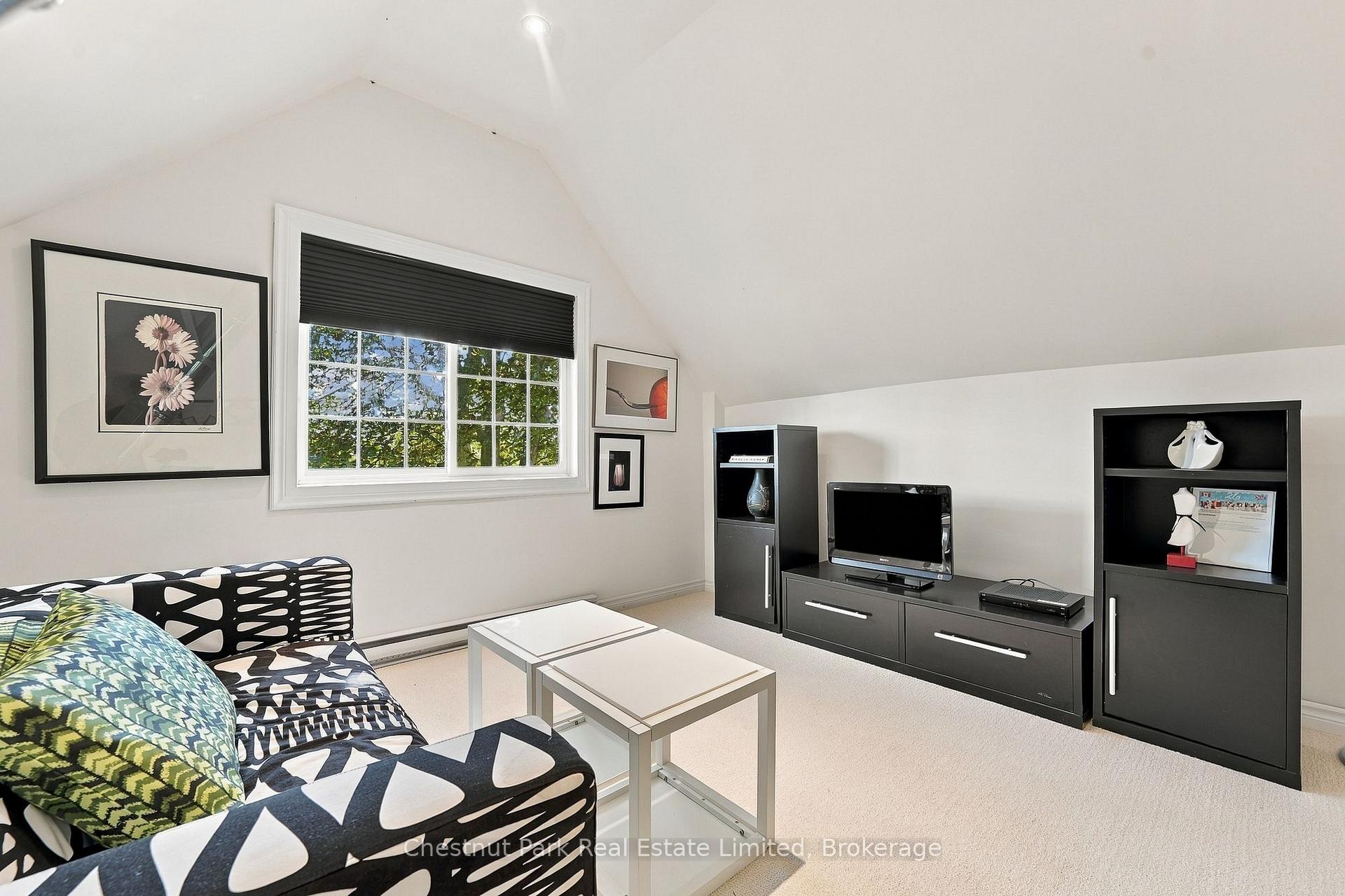 Photo 30 of 265 Ridge Road, Prince Edward County, Hallowell — HOMEH