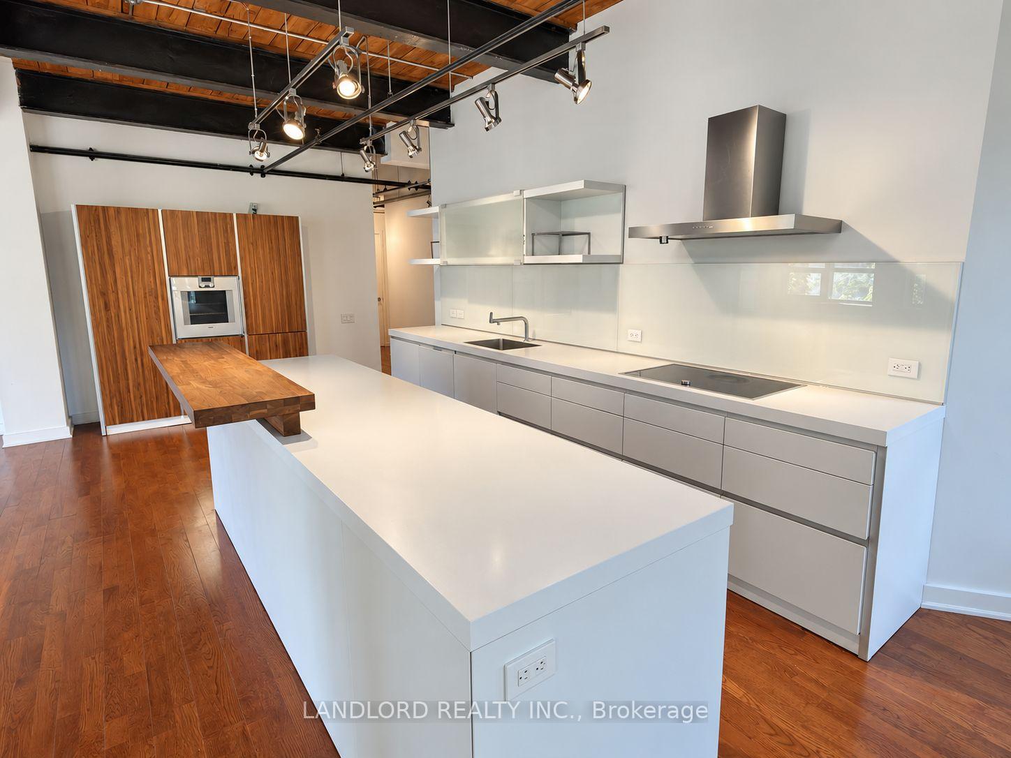 Photo 4 of Unit 210, 43 Hanna Avenue, Toronto, Niagara — HOMEH