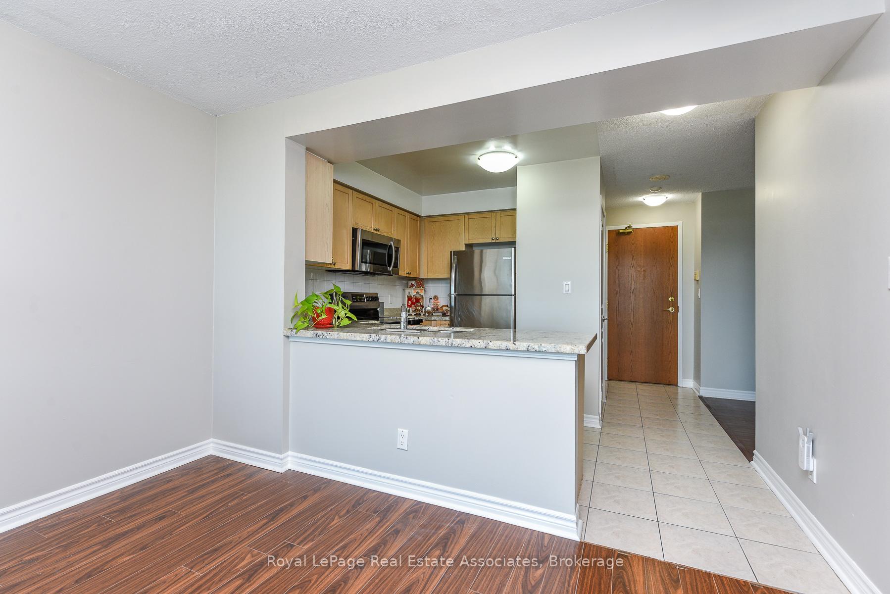 Photo 10 of Unit 710, 4879 Kimbermount Avenue, Mississauga, Central Erin Mills — HOMEH