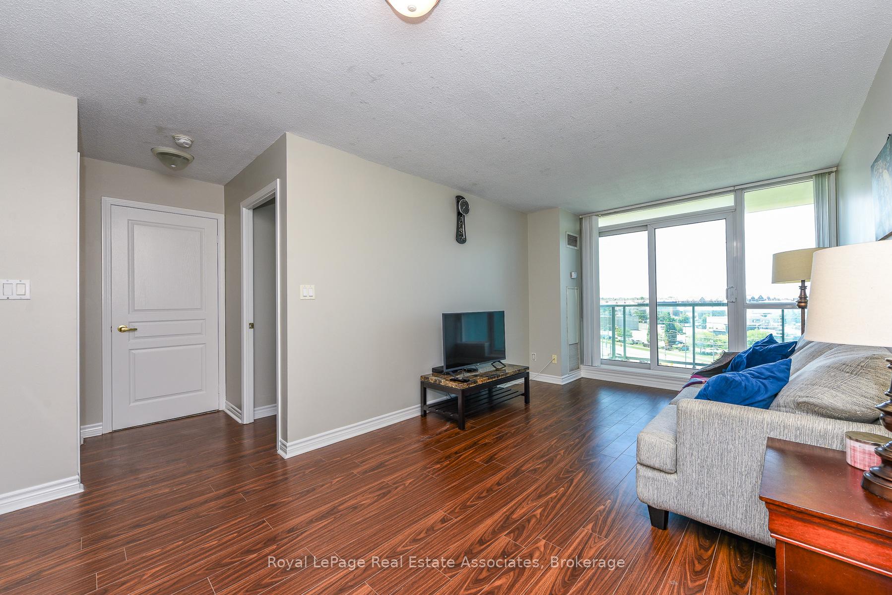 Photo 13 of Unit 710, 4879 Kimbermount Avenue, Mississauga, Central Erin Mills — HOMEH