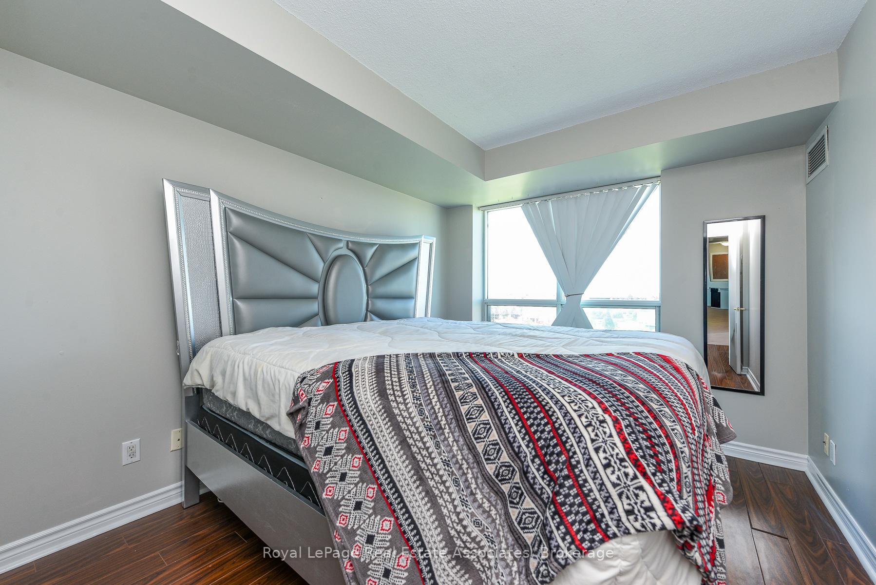 Photo 17 of Unit 710, 4879 Kimbermount Avenue, Mississauga, Central Erin Mills — HOMEH