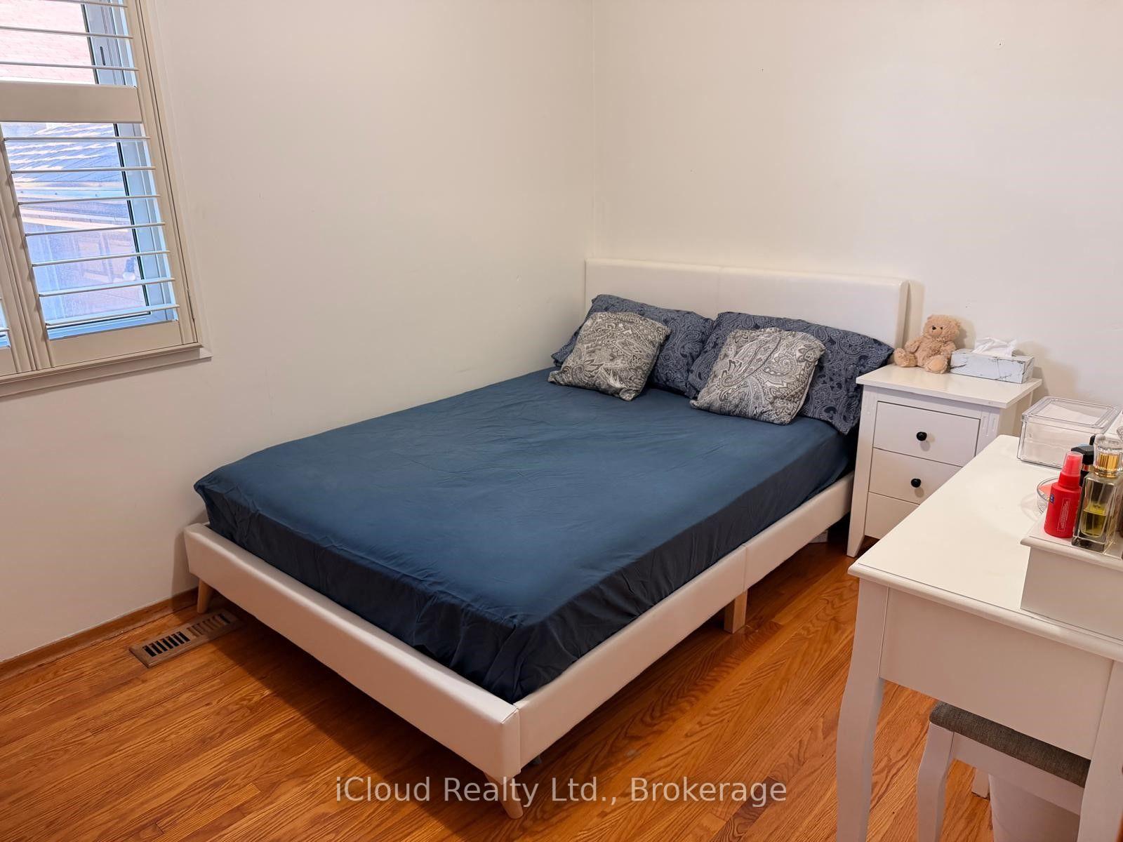 Photo 22 of 22 Seaton Place, Hamilton, Stoney Creek — HOMEH