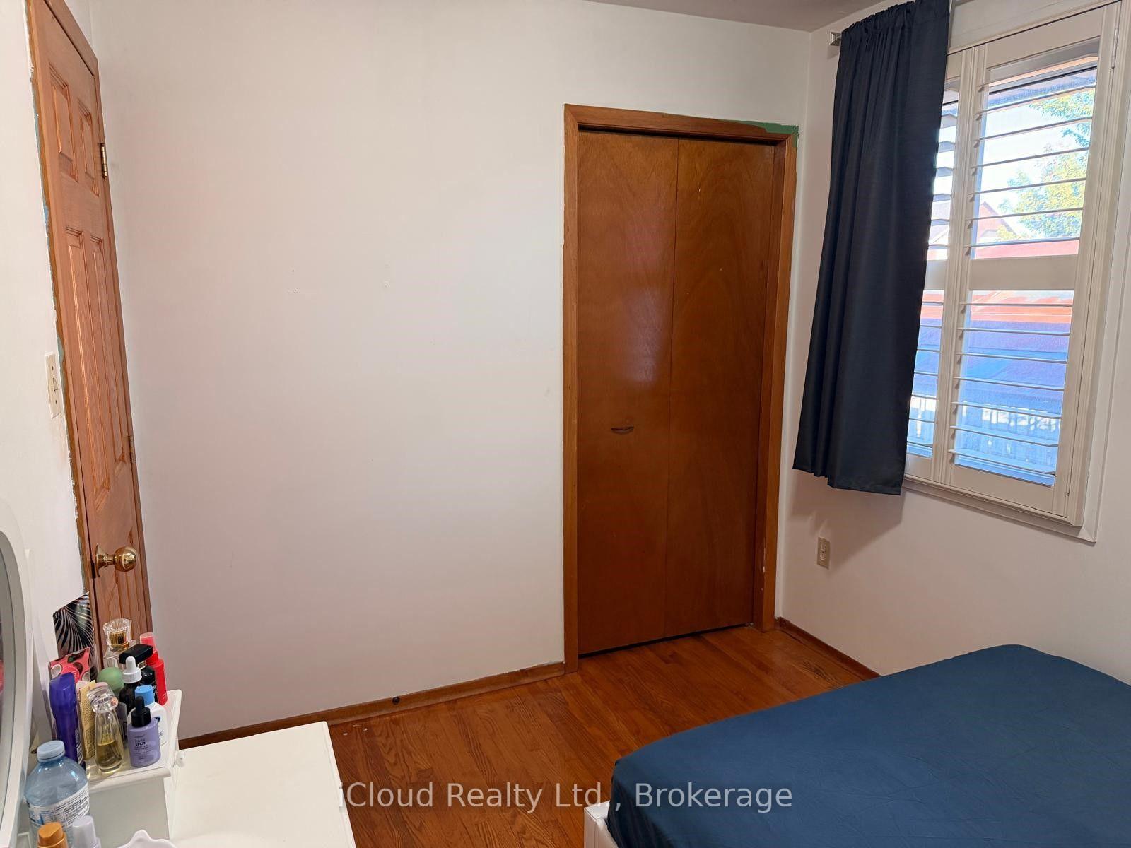 Photo 23 of 22 Seaton Place, Hamilton, Stoney Creek — HOMEH