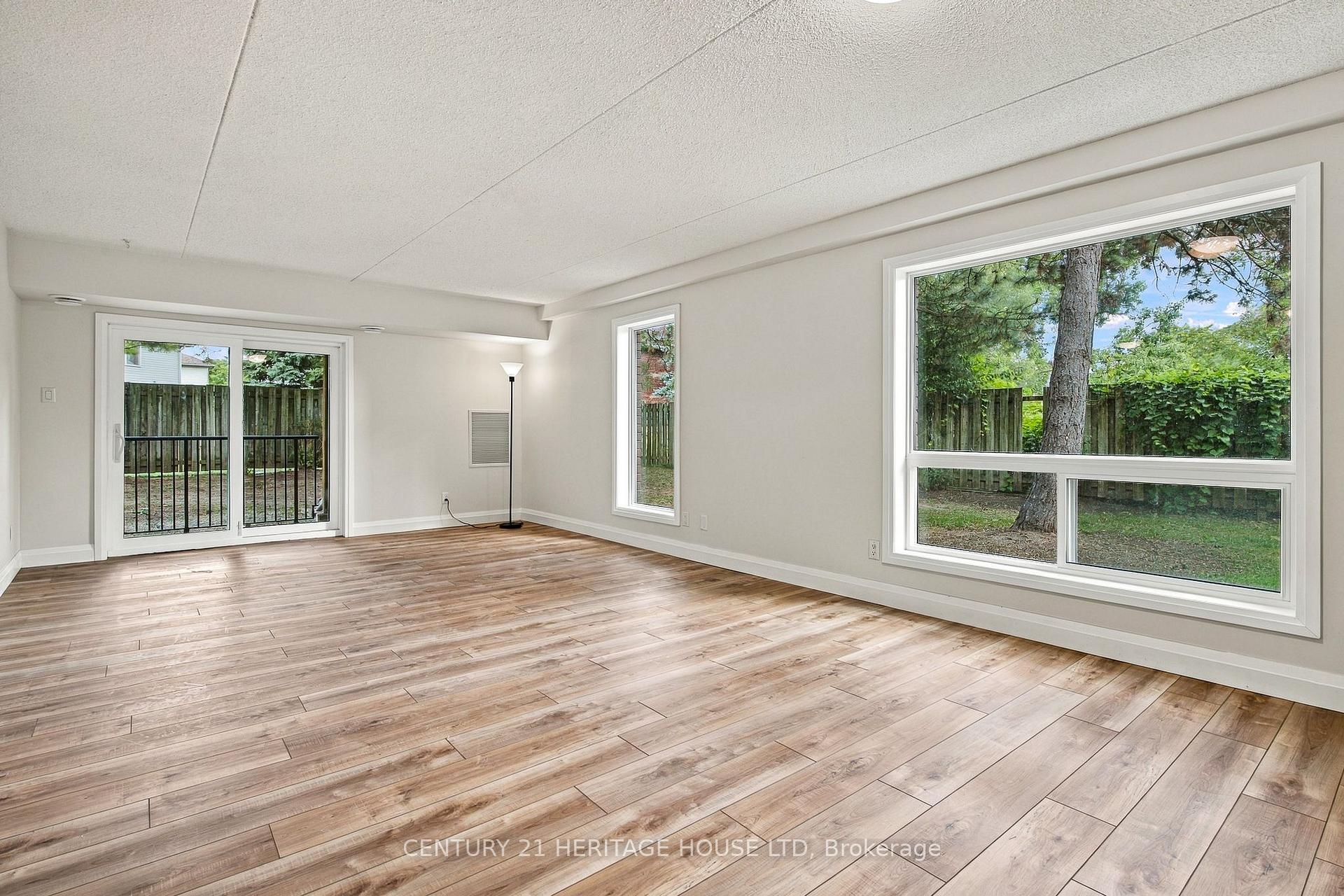 Photo 12 of Unit 13, 3085 Kingsway Drive, Kitchener, Vanier - Kitchener — HOMEH
