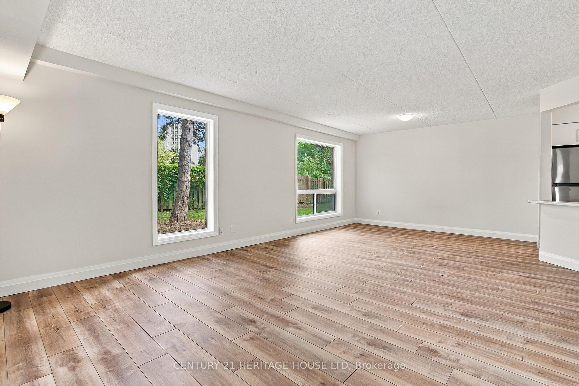 Photo 15 of Unit 13, 3085 Kingsway Drive, Kitchener, Vanier - Kitchener — HOMEH