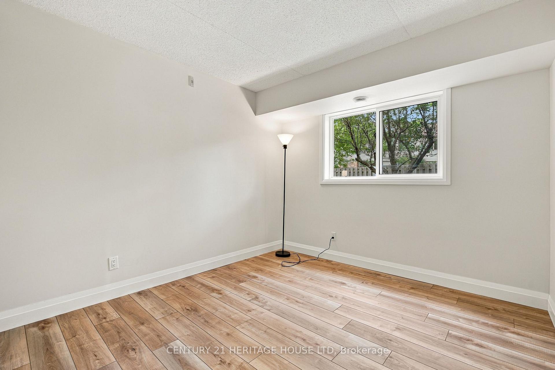 Photo 17 of Unit 13, 3085 Kingsway Drive, Kitchener, Vanier - Kitchener — HOMEH