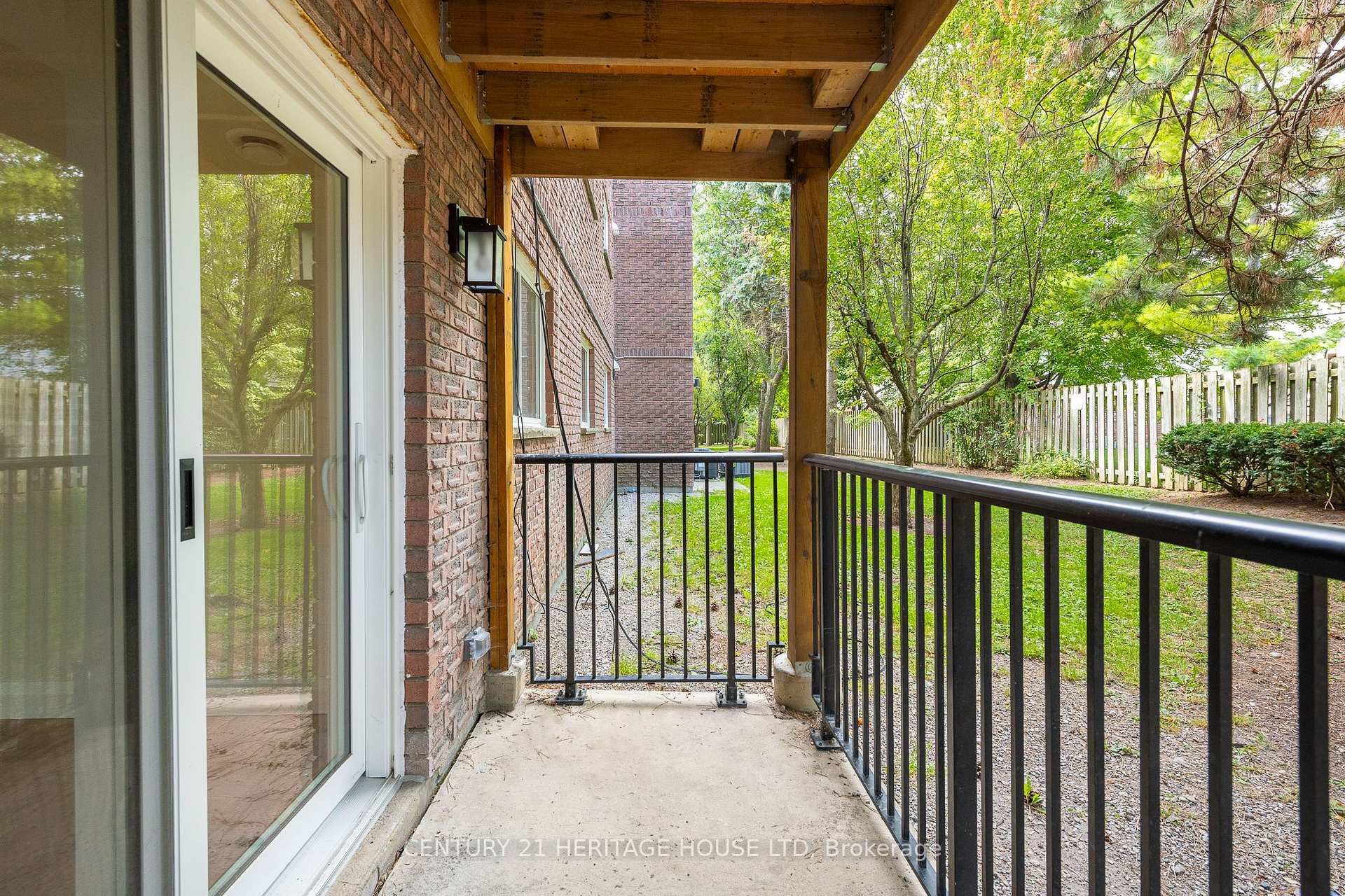 Photo 21 of Unit 13, 3085 Kingsway Drive, Kitchener, Vanier - Kitchener — HOMEH