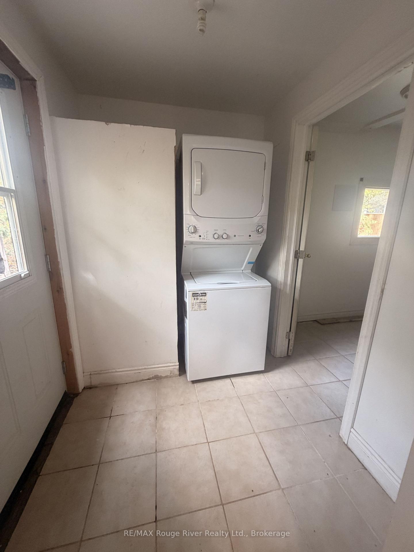 Photo 19 of 11 Edgewood Drive, Kawartha Lakes, Verulam — HOMEH