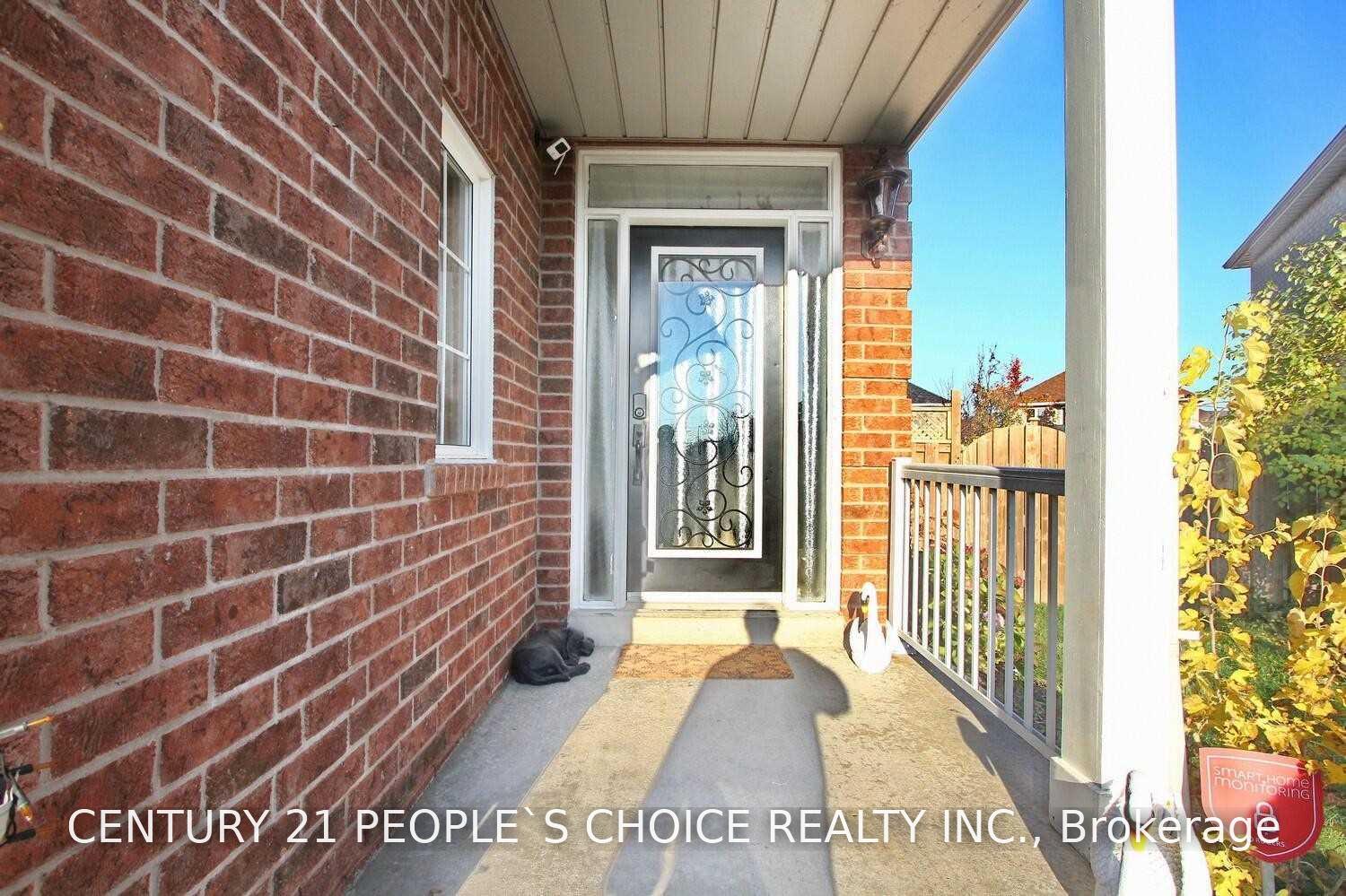 Photo 3 of 6 Stirrup Court, Brampton, Fletcher's Creek Village — HOMEH