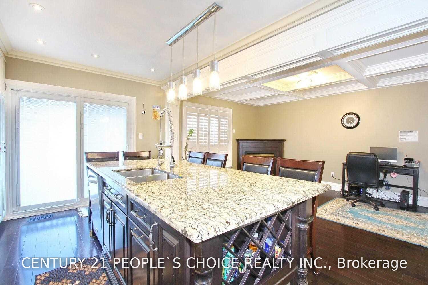Photo 15 of 6 Stirrup Court, Brampton, Fletcher's Creek Village — HOMEH