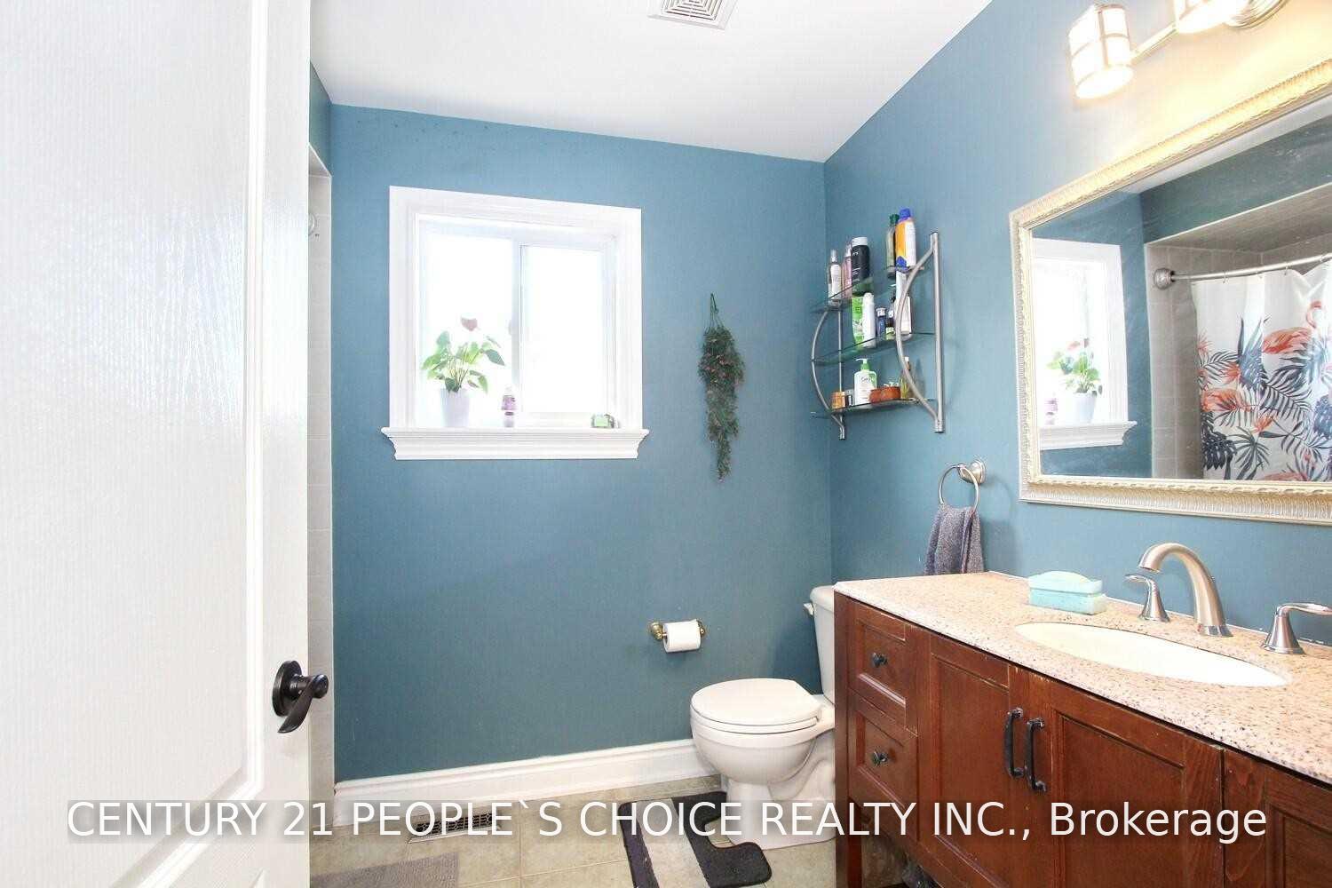 Photo 23 of 6 Stirrup Court, Brampton, Fletcher's Creek Village — HOMEH