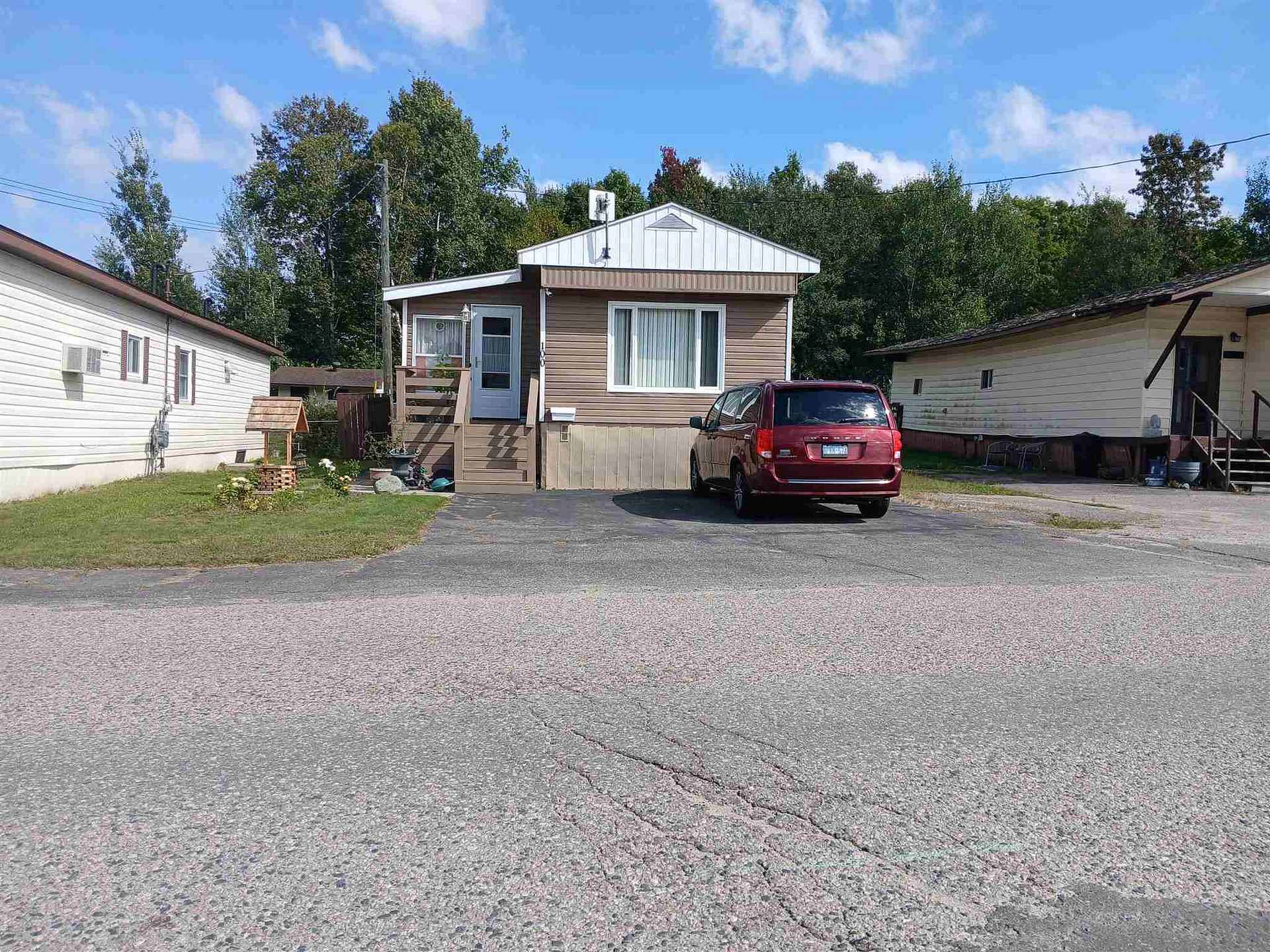 Photo 1 of 100 Westhill Road, Elliot Lake — HOMEH