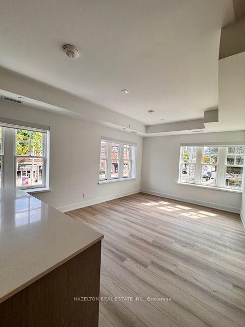 Photo 5 of Unit 204, 8 Manor Road W, Toronto, Yonge-Eglinton — HOMEH