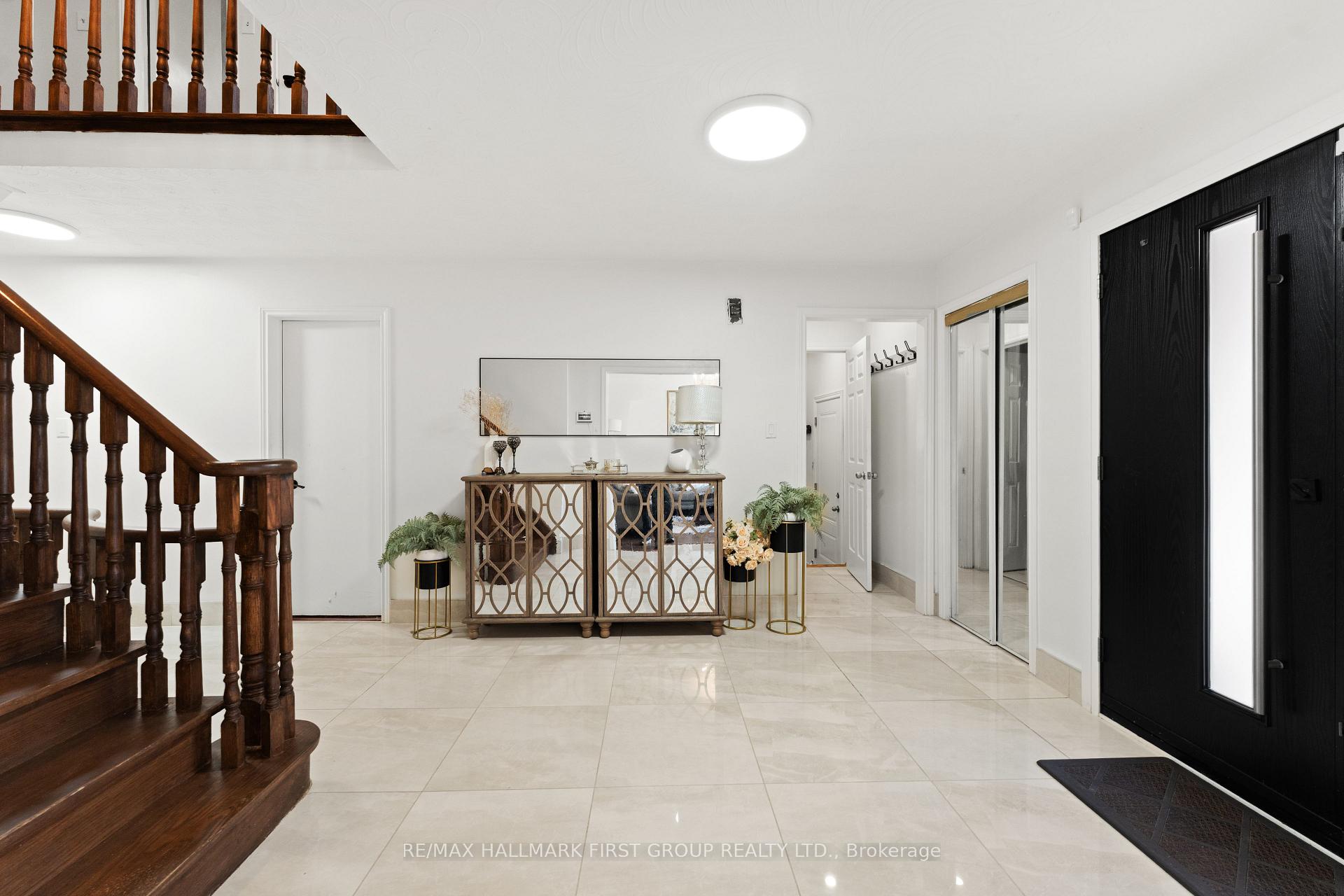 Photo 5 of 14 David Drive, Scarborough, Morningside — HOMEH