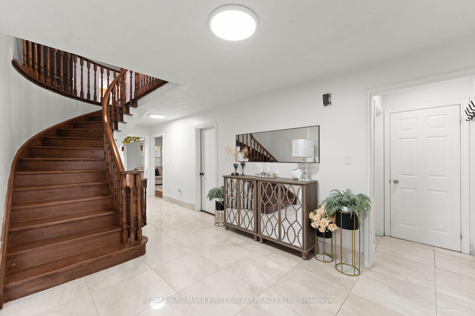 Photo 6 of 14 David Drive, Scarborough, Morningside — HOMEH