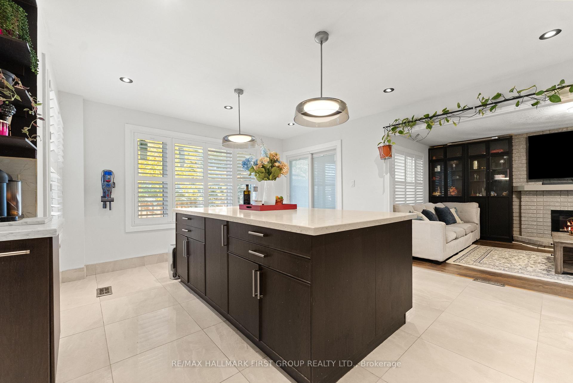 Photo 10 of 14 David Drive, Scarborough, Morningside — HOMEH