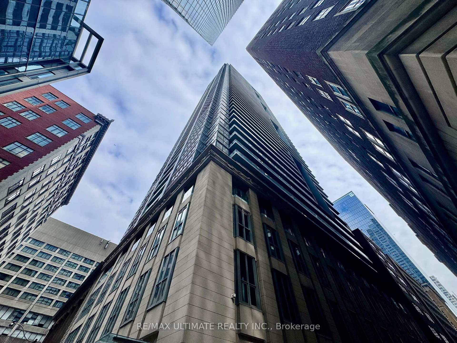 Photo 1 of Unit 605, 70 Temperance Street, Toronto, Bay Street Corridor — HOMEH