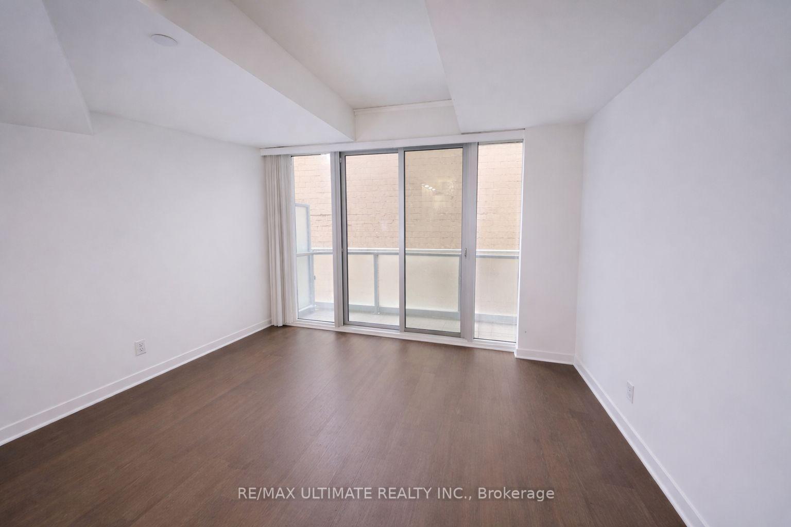 Photo 4 of Unit 605, 70 Temperance Street, Toronto, Bay Street Corridor — HOMEH