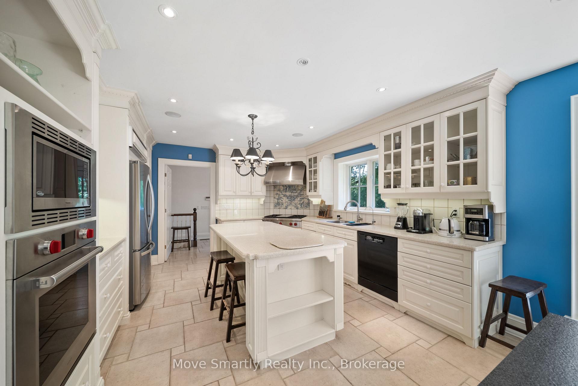 Photo 8 of 7 Purling Place, North York, Banbury-Don Mills — HOMEH
