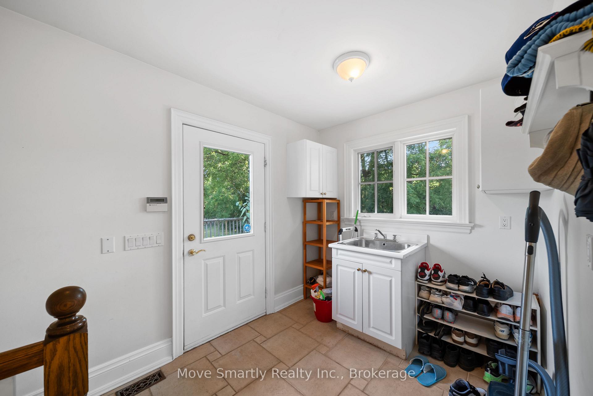 Photo 12 of 7 Purling Place, North York, Banbury-Don Mills — HOMEH