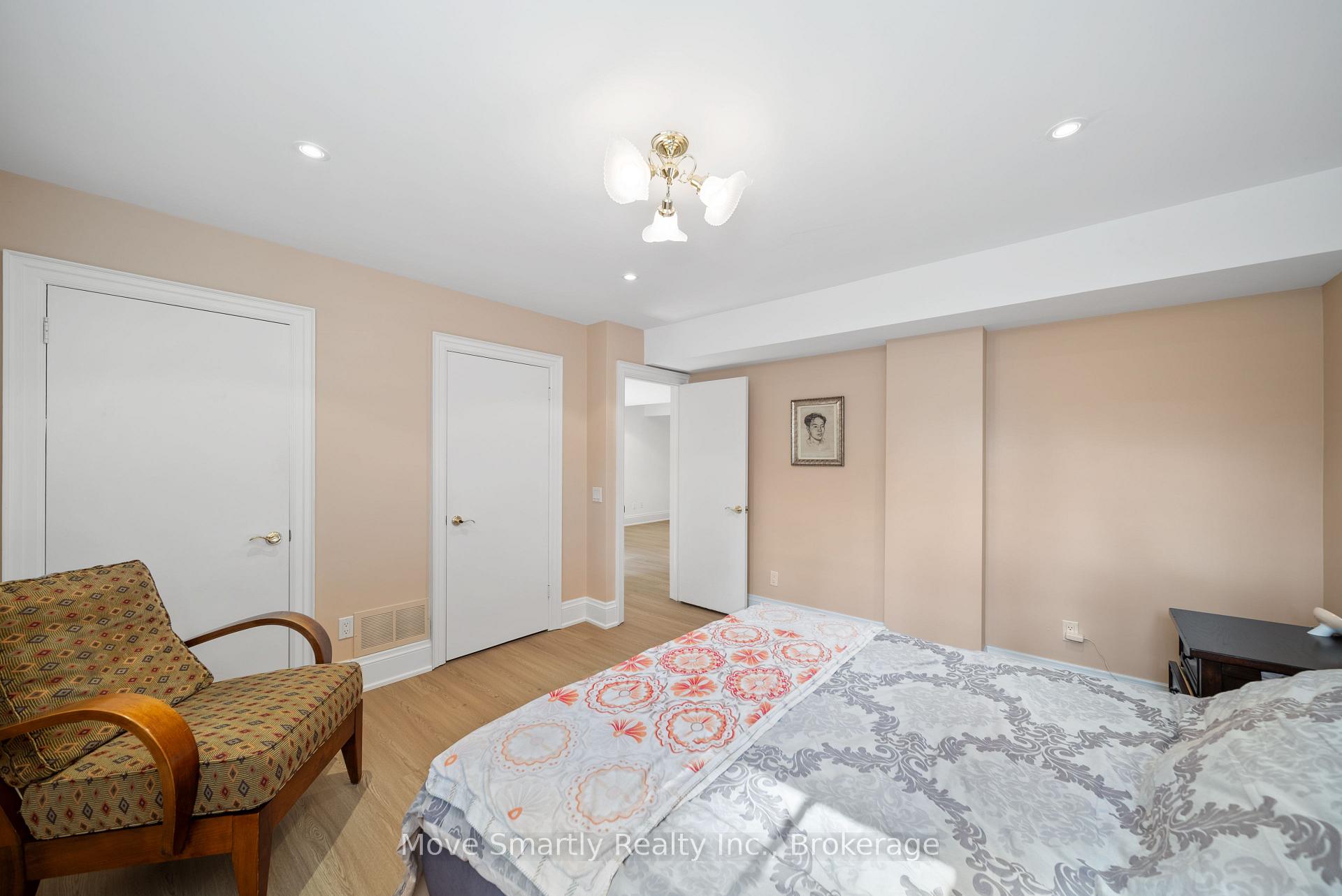 Photo 33 of 7 Purling Place, North York, Banbury-Don Mills — HOMEH