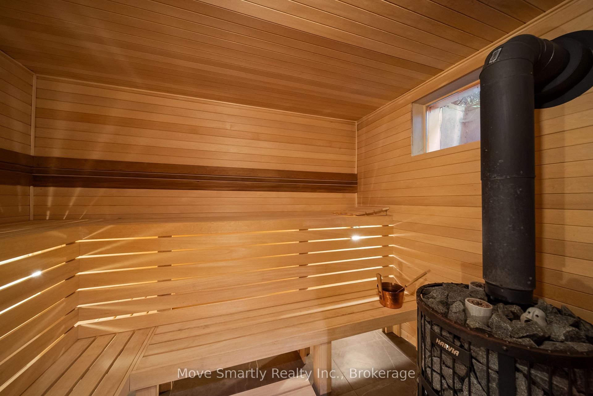 Photo 37 of 7 Purling Place, North York, Banbury-Don Mills — HOMEH