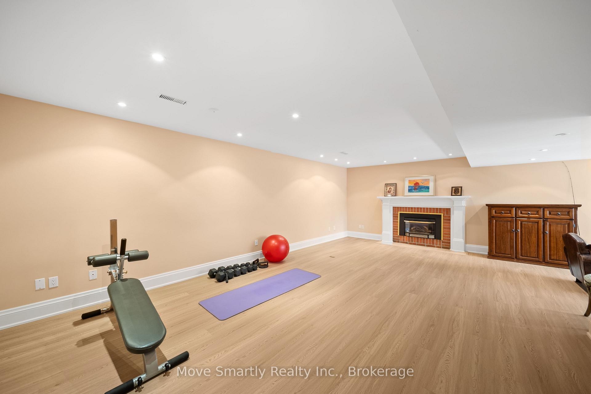 Photo 40 of 7 Purling Place, North York, Banbury-Don Mills — HOMEH