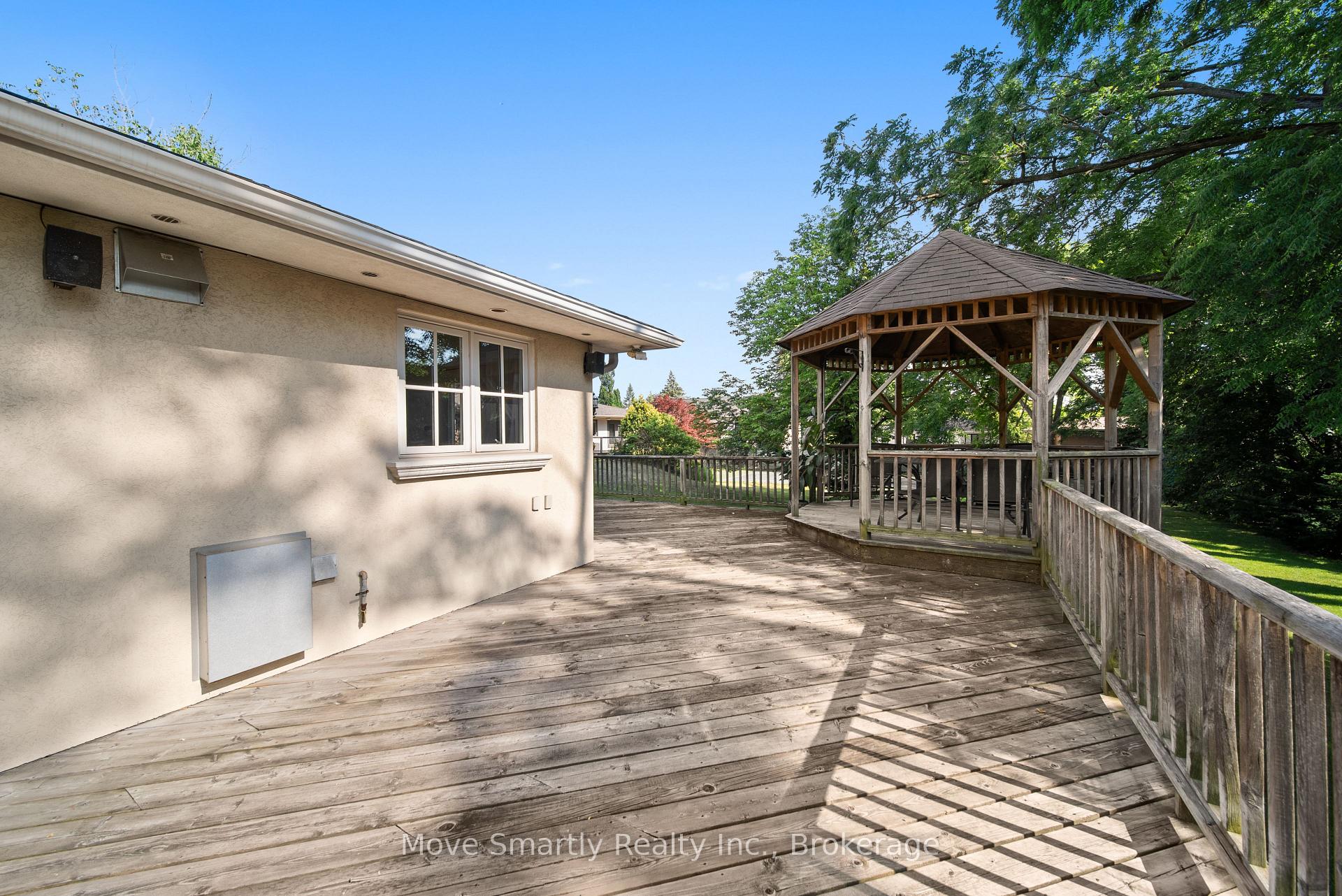 Photo 45 of 7 Purling Place, North York, Banbury-Don Mills — HOMEH