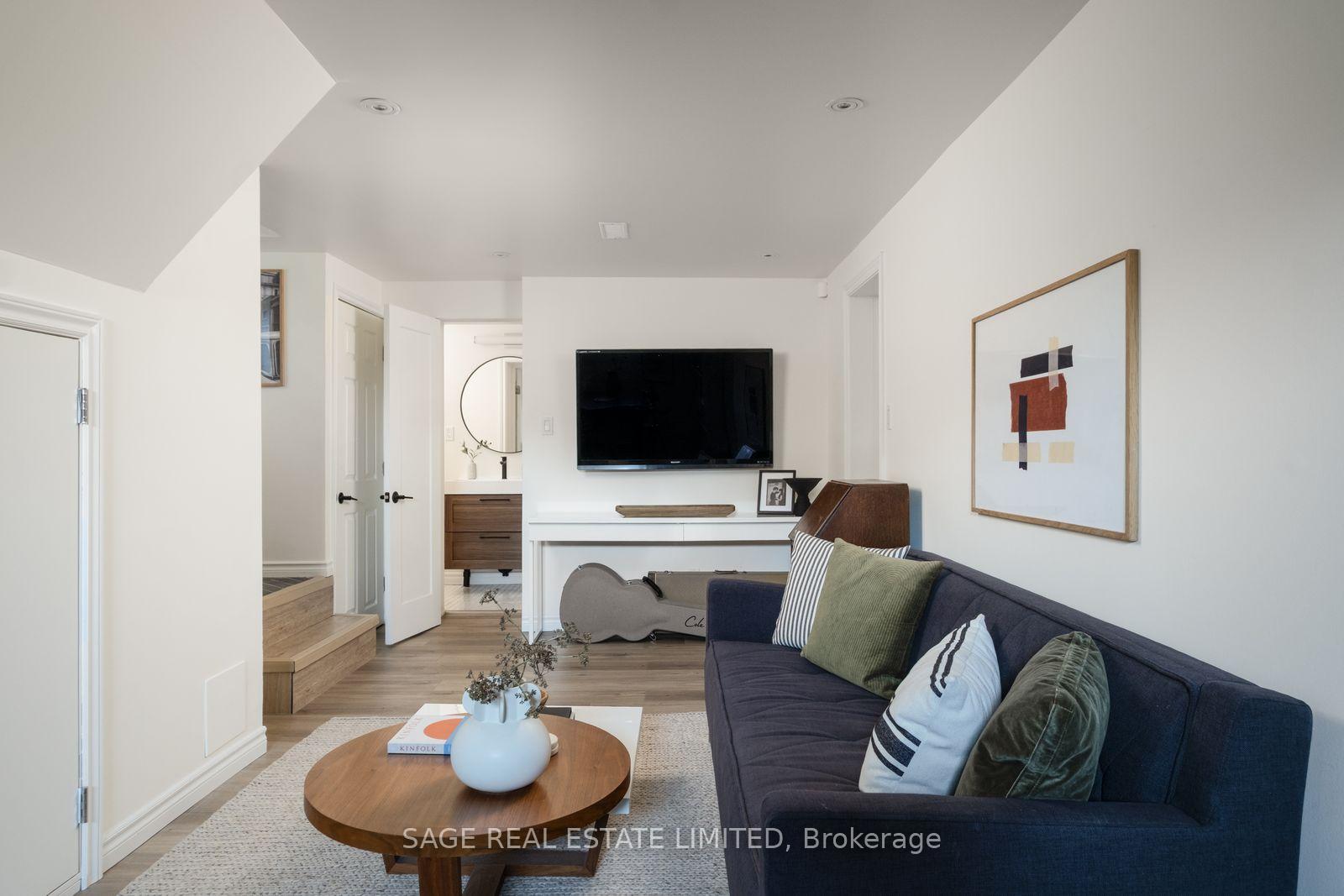 Photo 32 of 11 Maple Boulevard, Etobicoke, Mimico — HOMEH