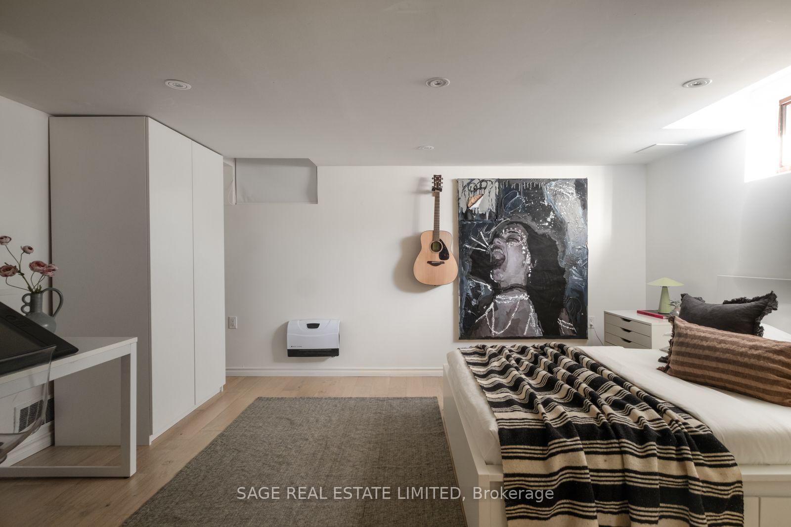 Photo 33 of 11 Maple Boulevard, Etobicoke, Mimico — HOMEH
