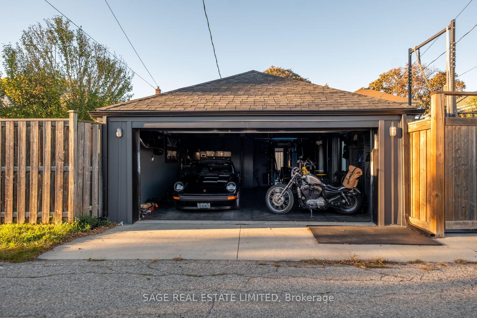 Photo 46 of 11 Maple Boulevard, Etobicoke, Mimico — HOMEH