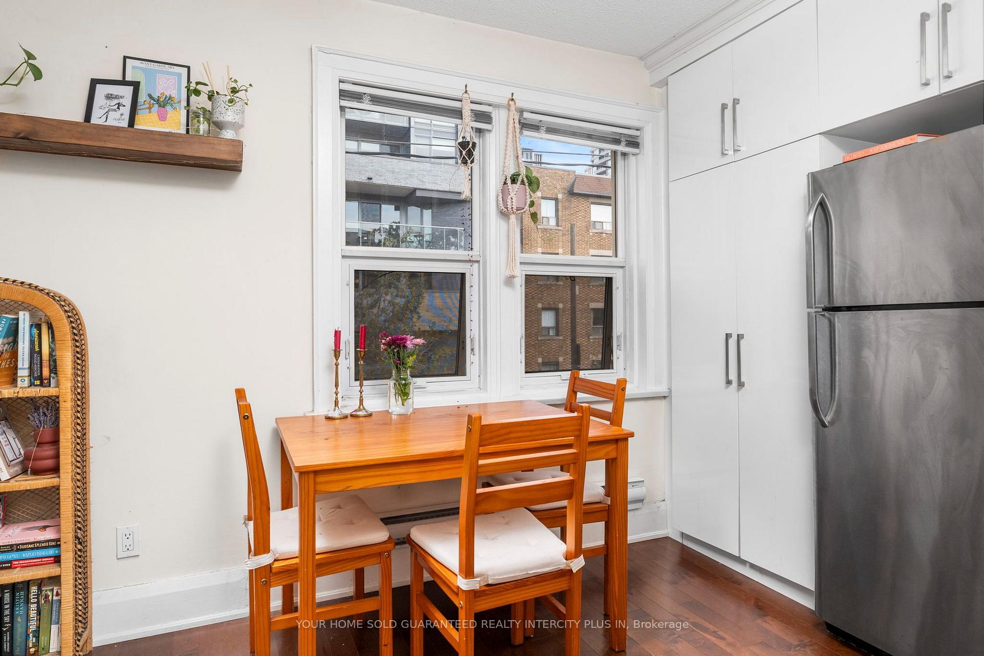 Photo 10 of Unit 202, 114 Vaughan Road, Toronto, Humewood-Cedarvale — HOMEH
