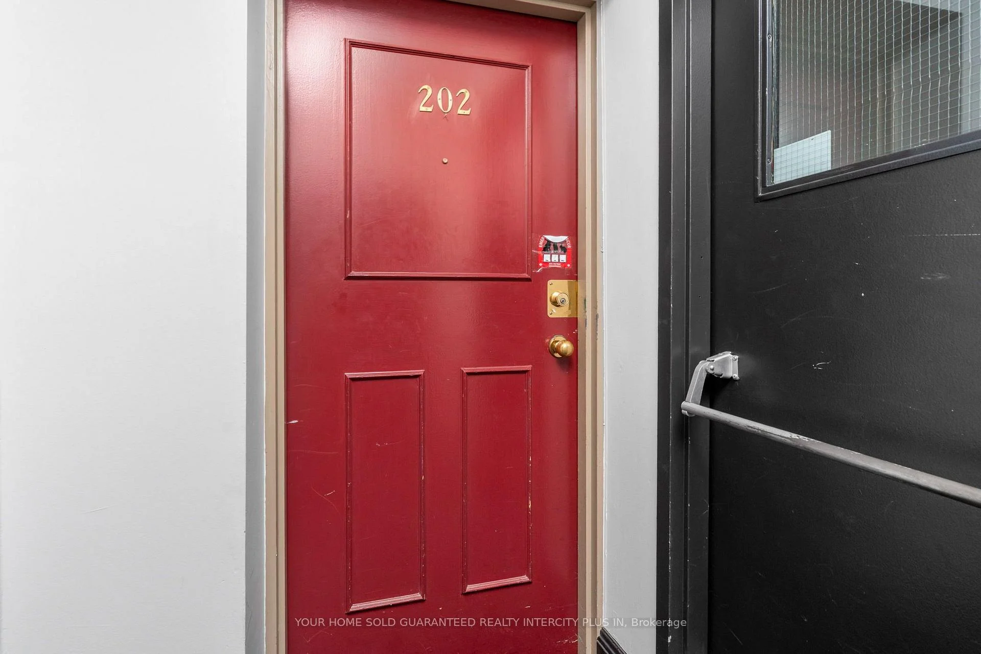 Photo 19 of Unit 202, 114 Vaughan Road, Toronto, Humewood-Cedarvale — HOMEH