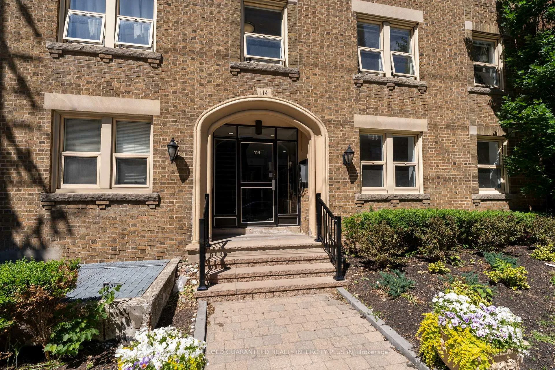 Photo 21 of Unit 202, 114 Vaughan Road, Toronto, Humewood-Cedarvale — HOMEH