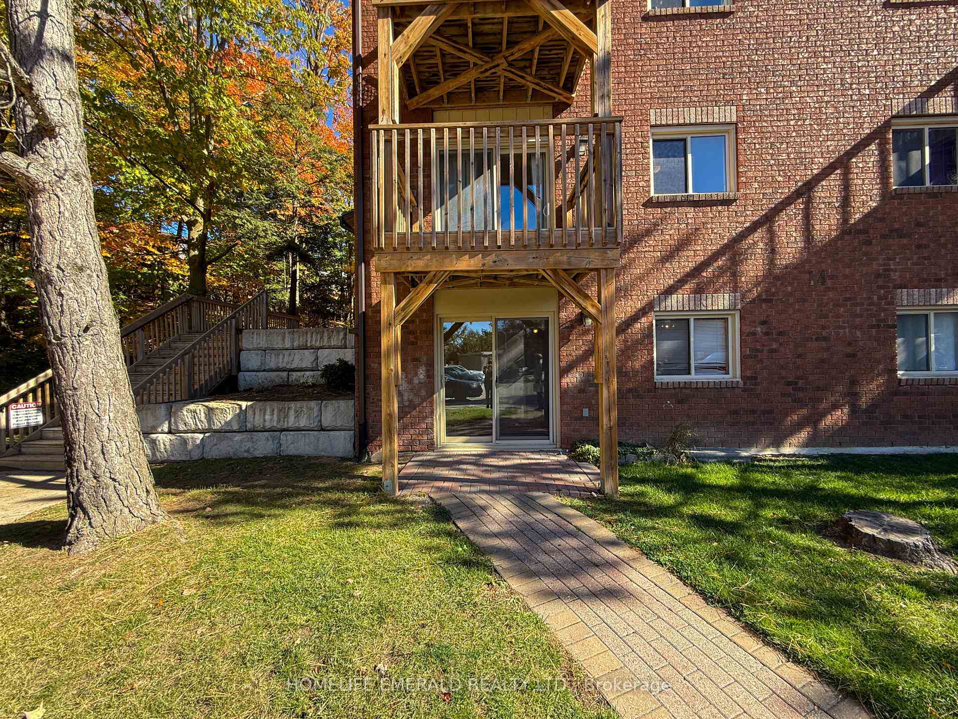 Photo 2 of Unit 8, 14 Shadowood Road, Barrie, Ardagh — HOMEH