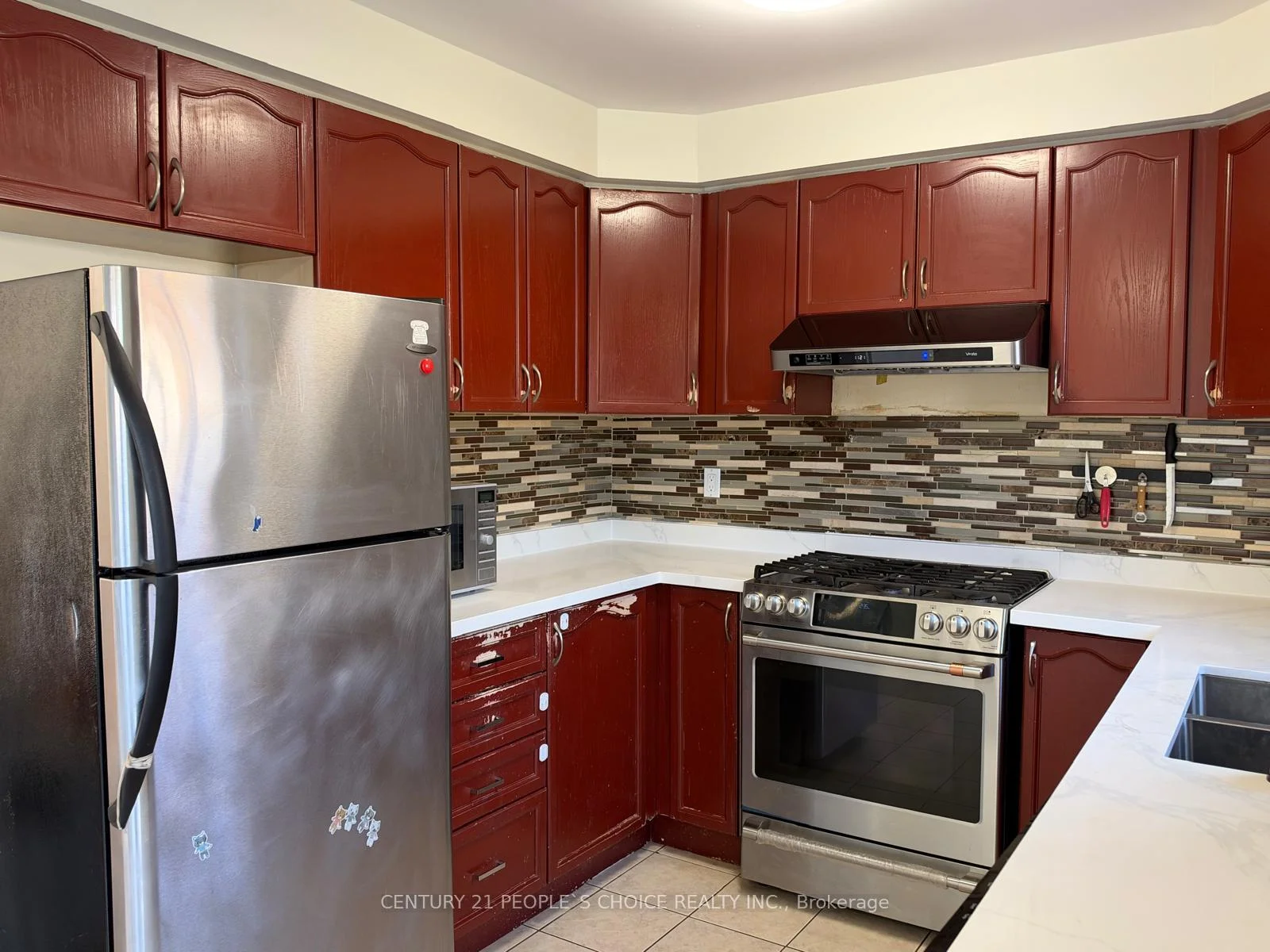 Photo 19 of 17 Corvette Court, Brampton, Fletcher's Meadow — HOMEH