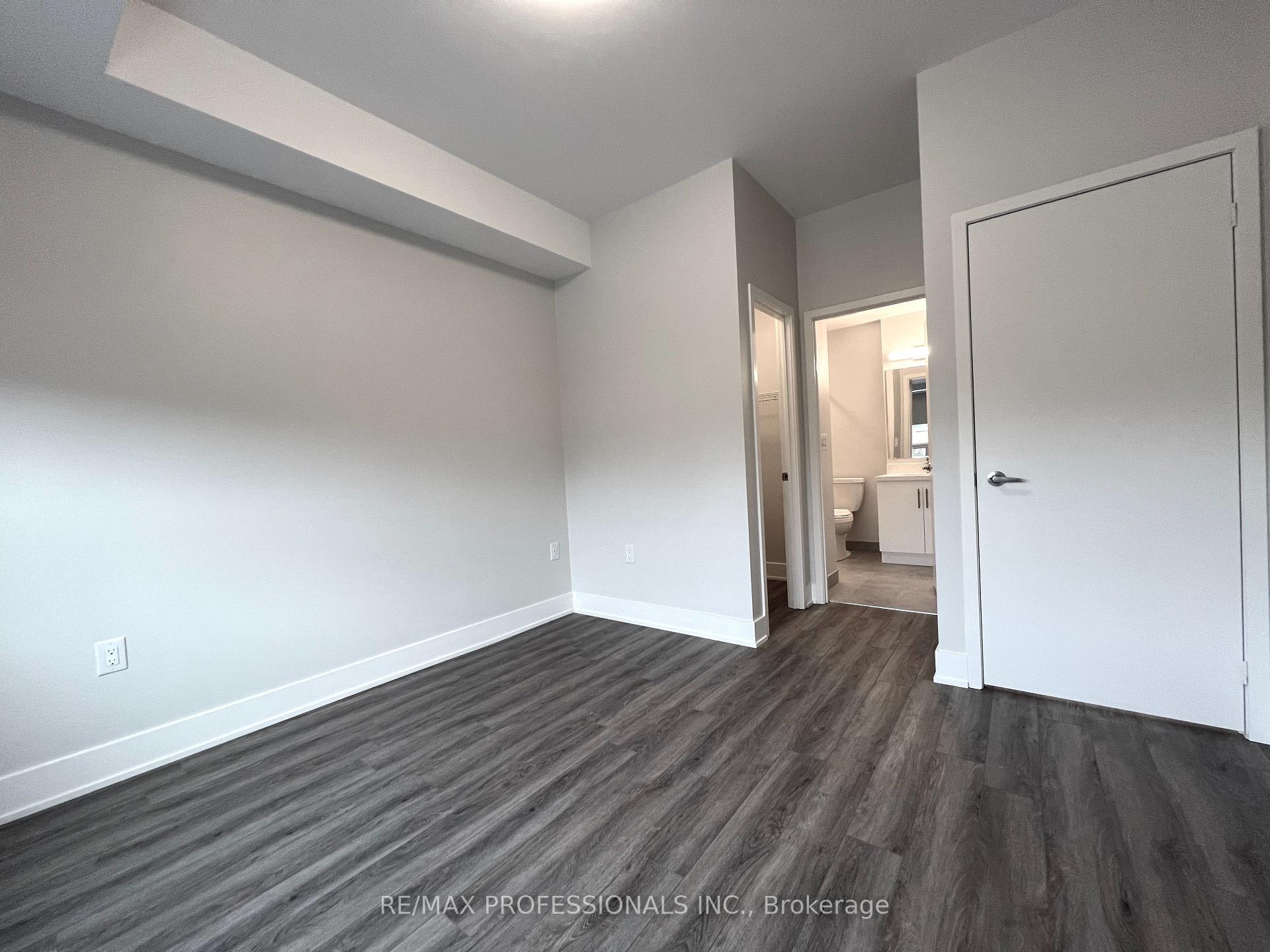 Photo 13 of Unit 131, 62 Dixfield Drive, Etobicoke, Eringate-Centennial-West Deane — HOMEH