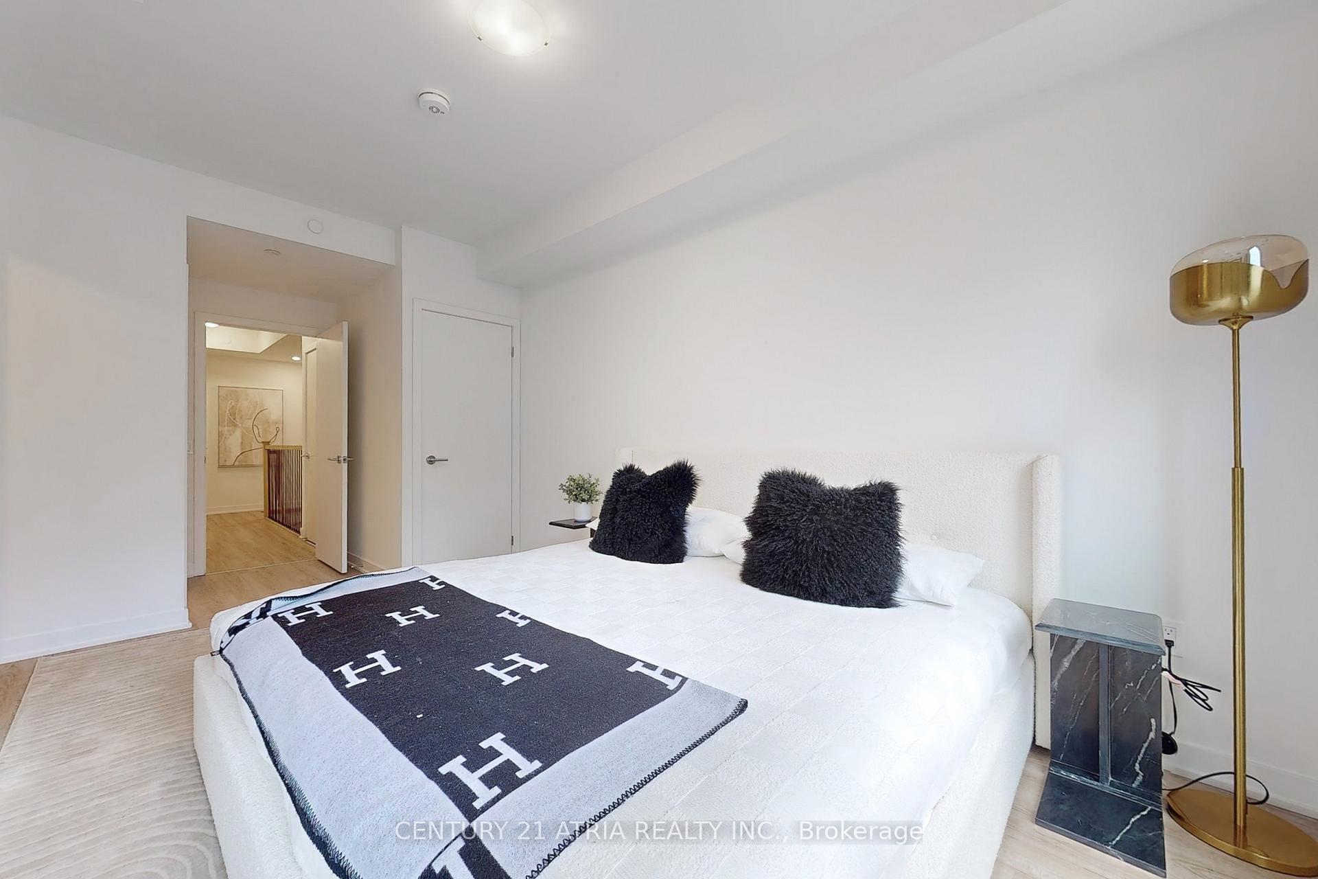 Photo 19 of Unit 101, 250 Lawrence Avenue W, Toronto, Lawrence Park North — HOMEH