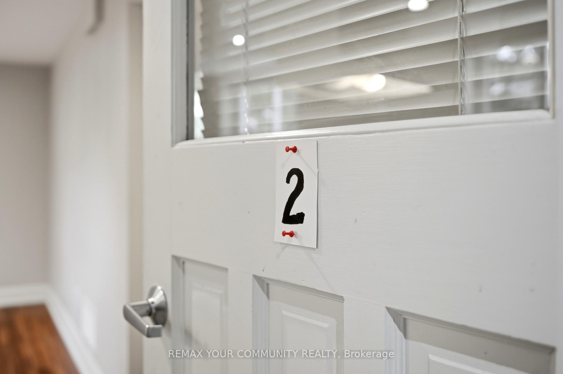 Photo 4 of Unit lower 2, 10 Tinder Crescent, North York, Victoria Village — HOMEH