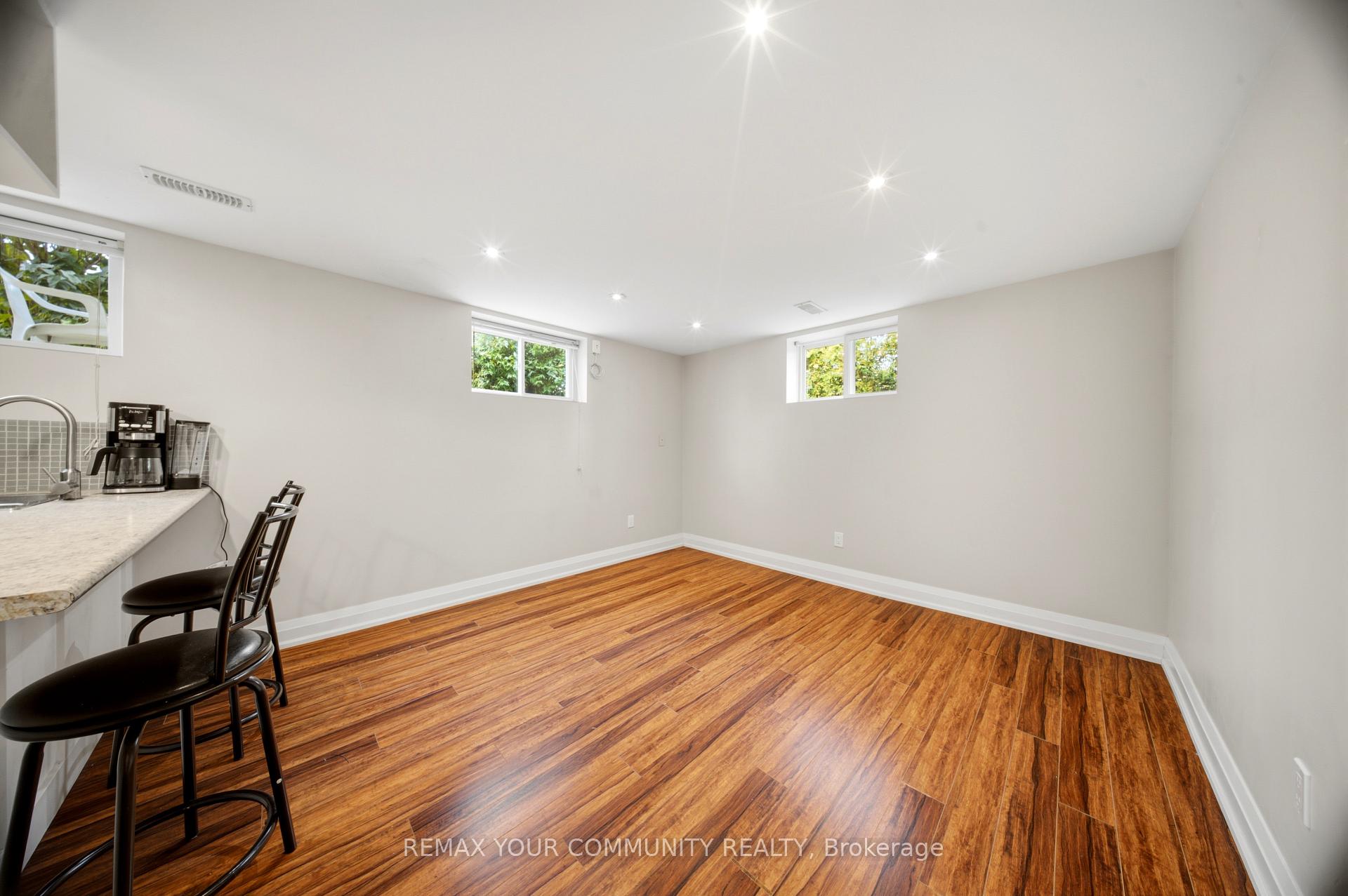 Photo 7 of Unit lower 2, 10 Tinder Crescent, North York, Victoria Village — HOMEH