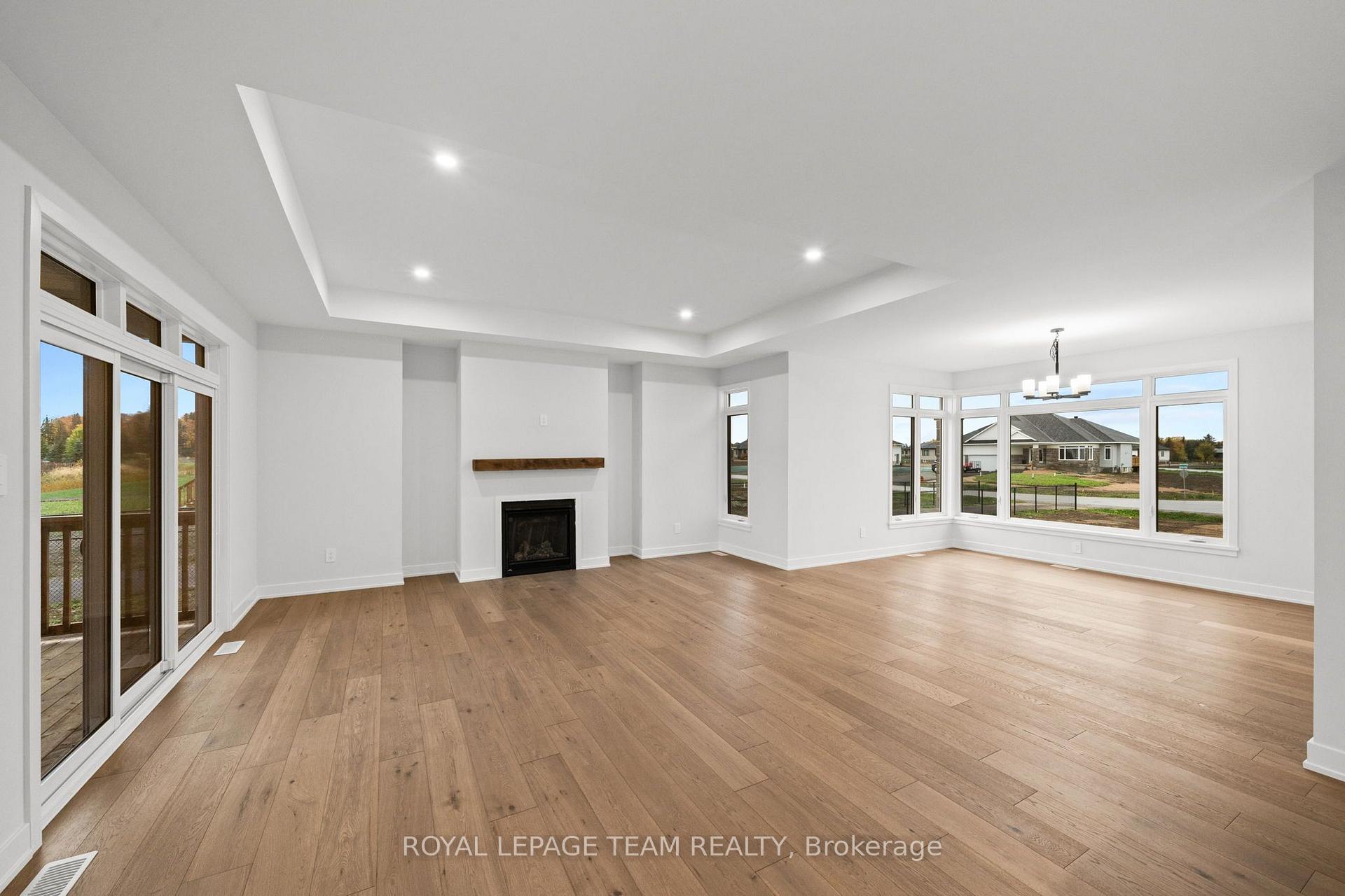 Photo 11 of 109 Upton Drive, Beckwith, Beckwith Twp — HOMEH