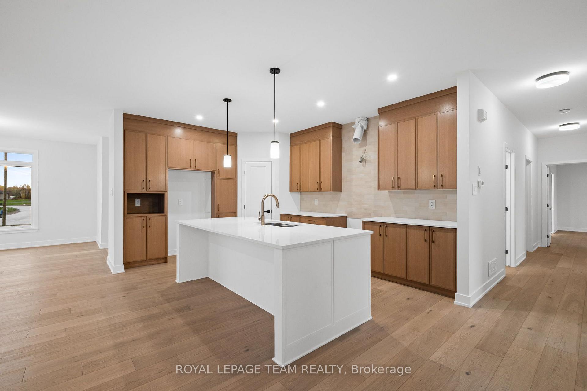 Photo 17 of 109 Upton Drive, Beckwith, Beckwith Twp — HOMEH
