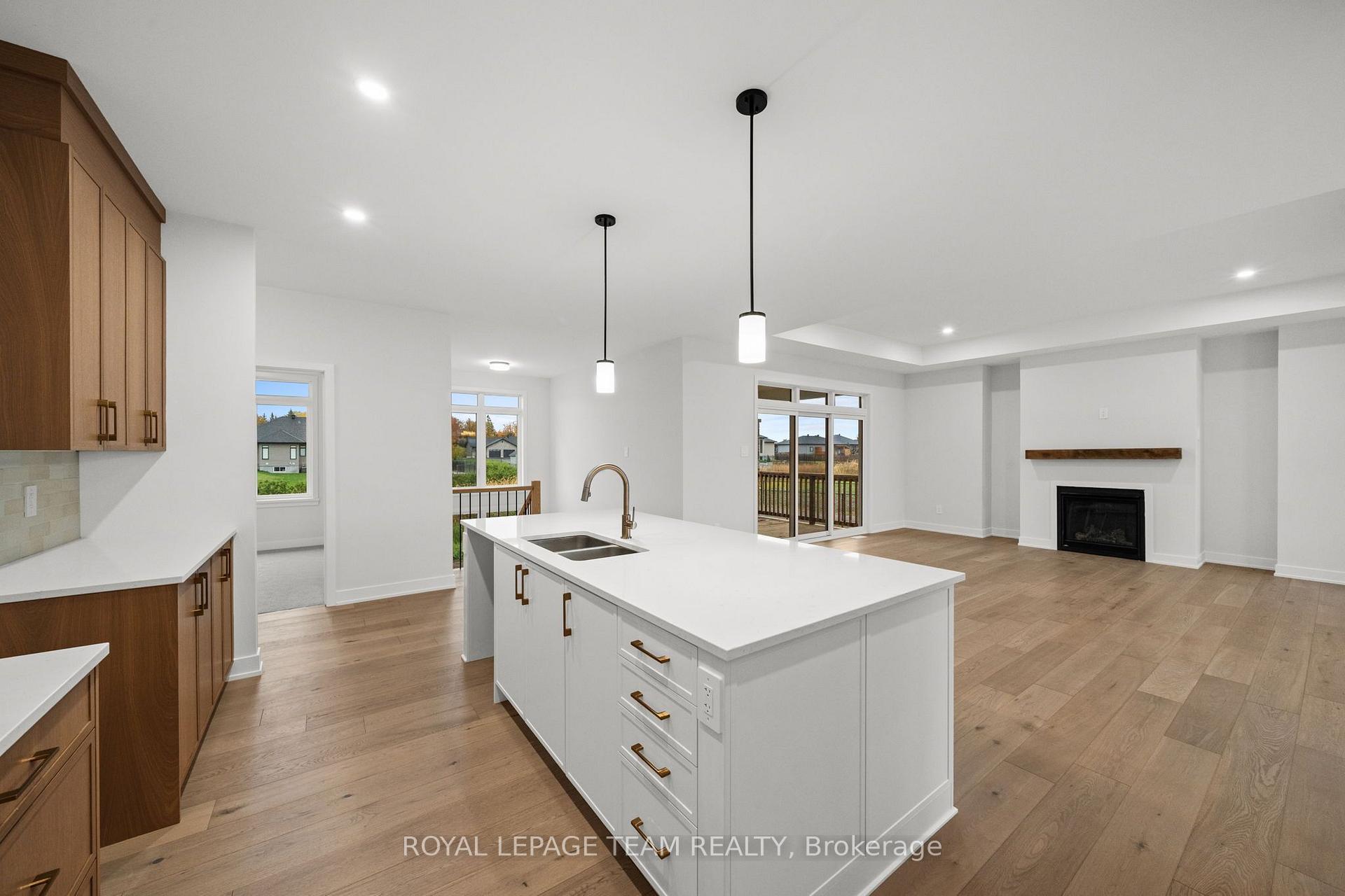 Photo 20 of 109 Upton Drive, Beckwith, Beckwith Twp — HOMEH