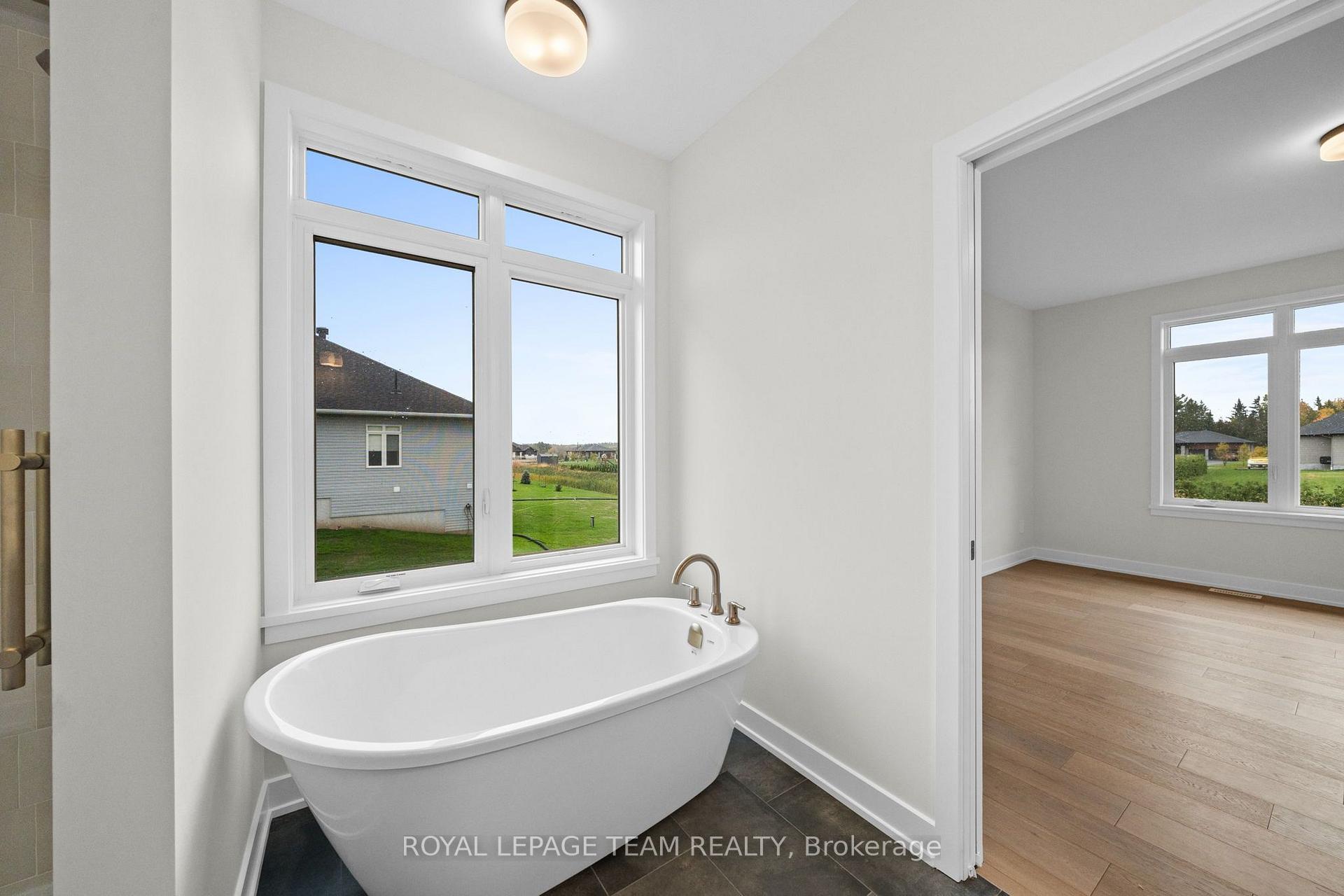 Photo 33 of 109 Upton Drive, Beckwith, Beckwith Twp — HOMEH