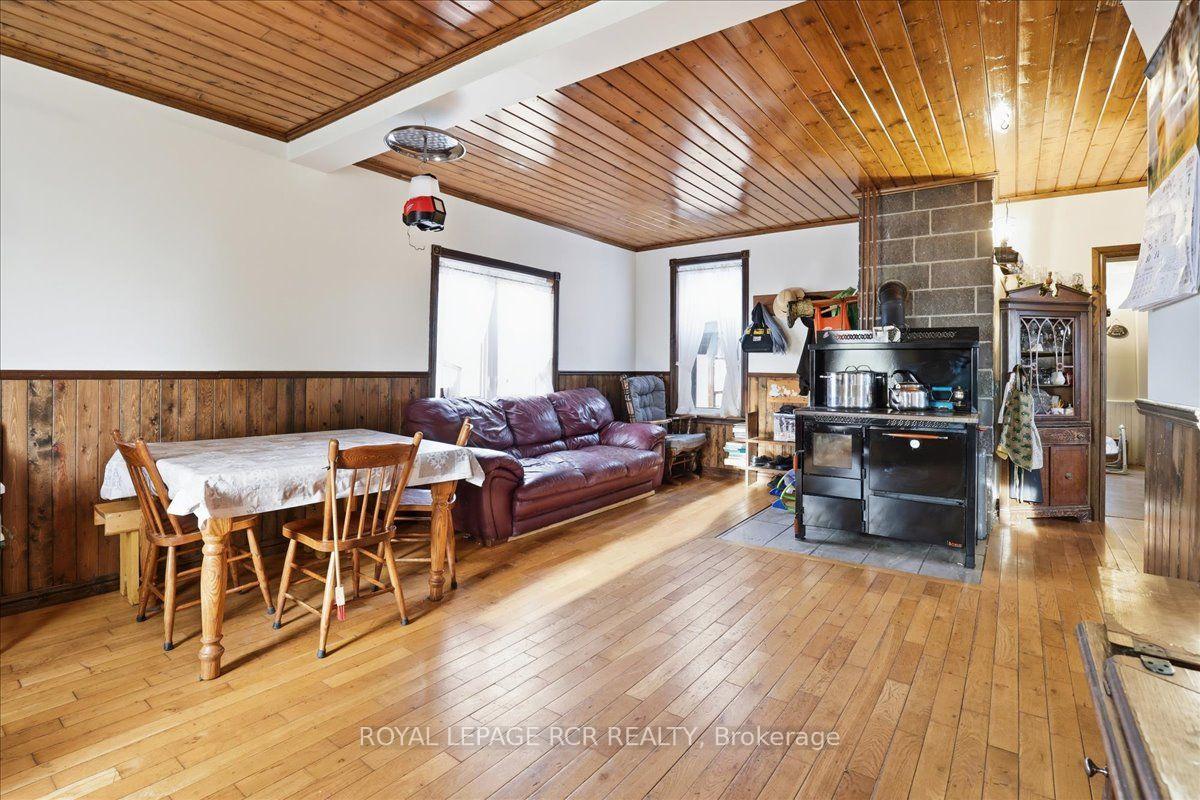 Photo 5 of 349 20 Road, Kincardine — HOMEH