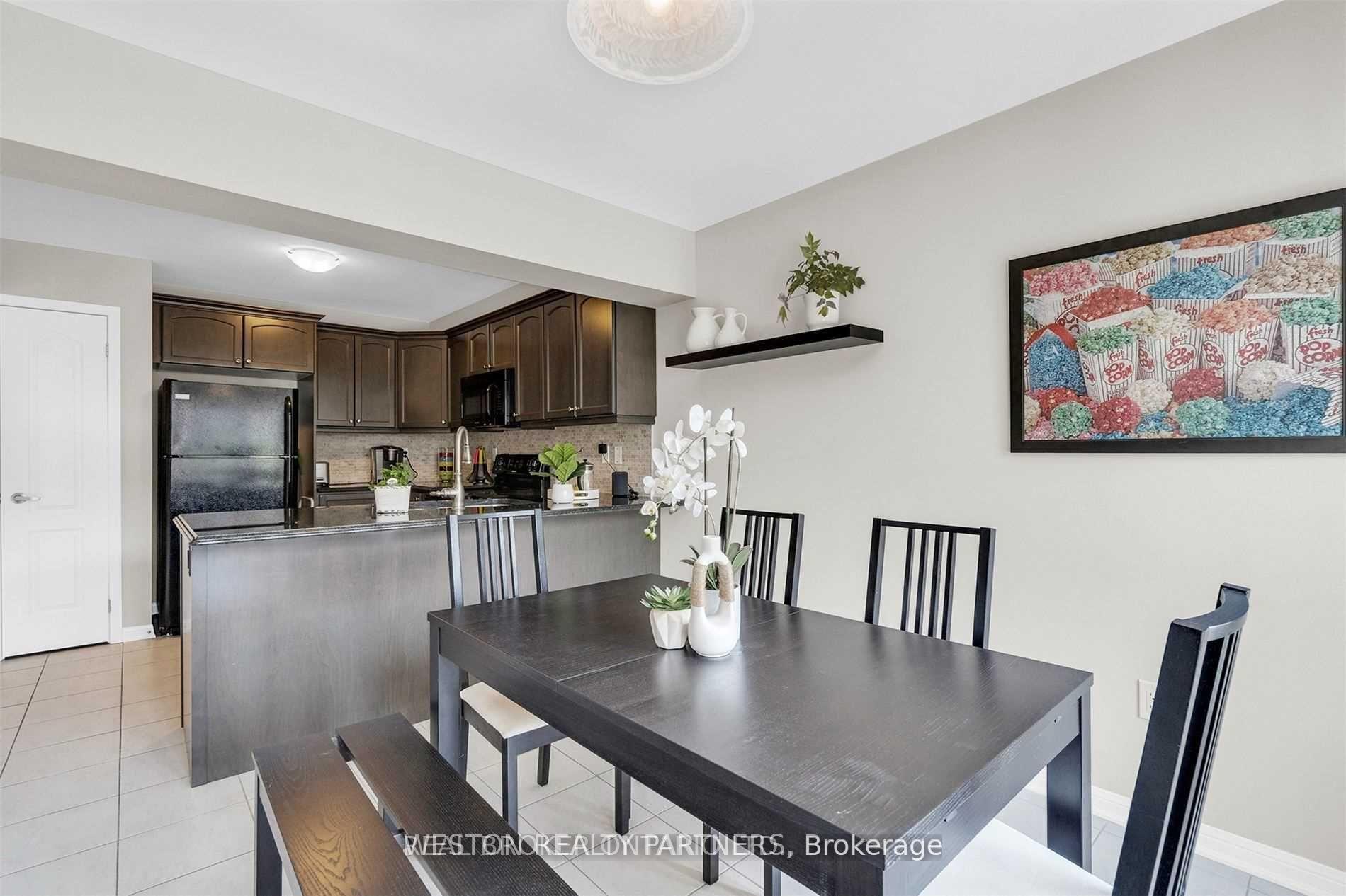 Photo 10 of 6 Colonel Frank Ching Crescent, Brampton, Fletcher's West — HOMEH