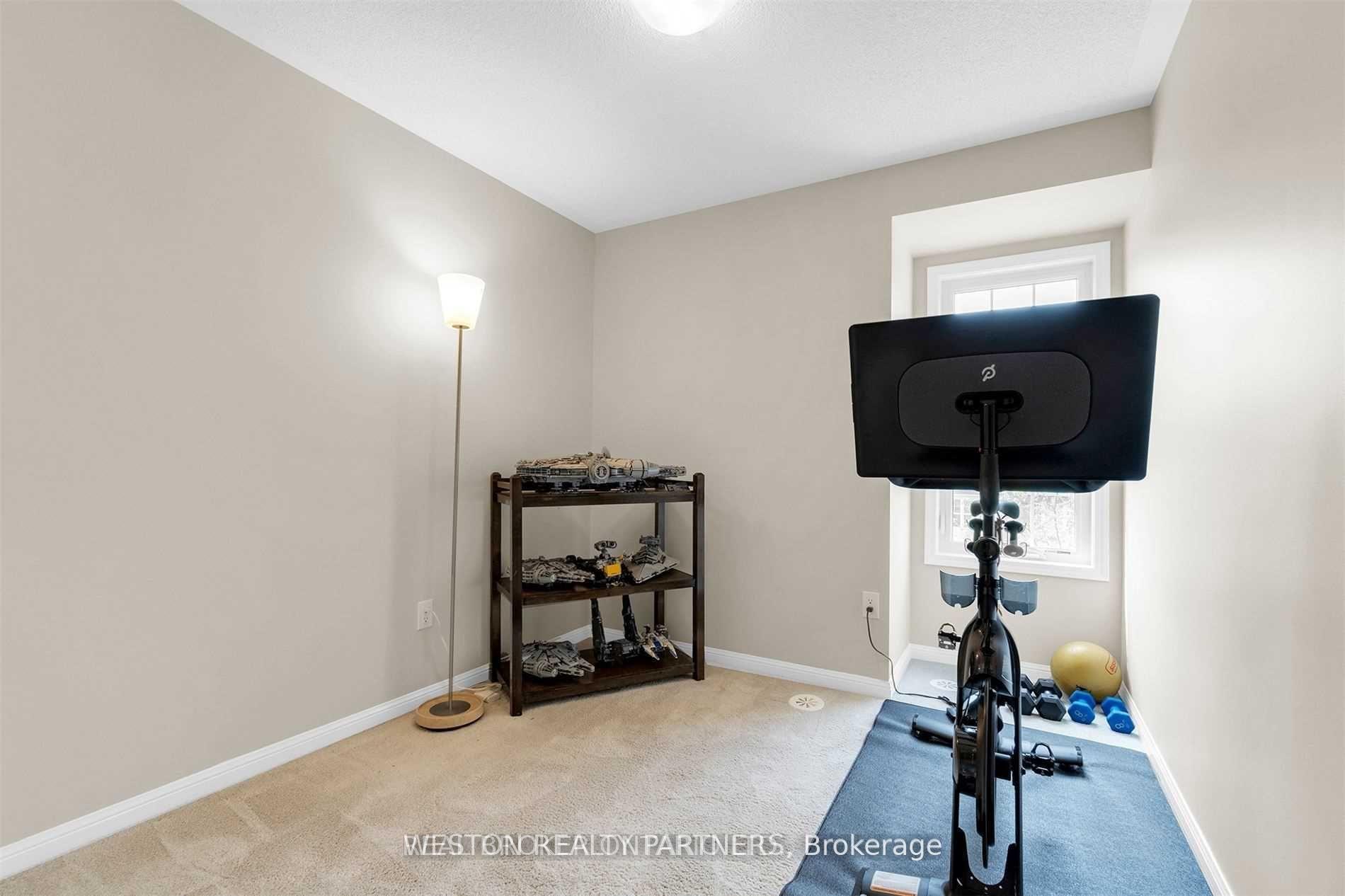 Photo 20 of 6 Colonel Frank Ching Crescent, Brampton, Fletcher's West — HOMEH