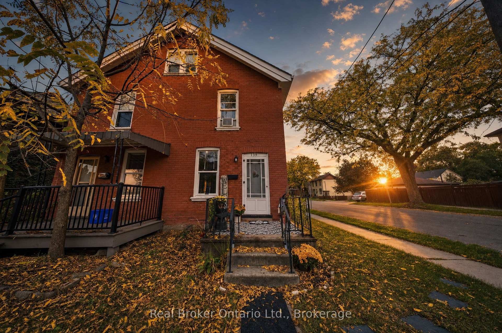 Front of 139 Superior Street