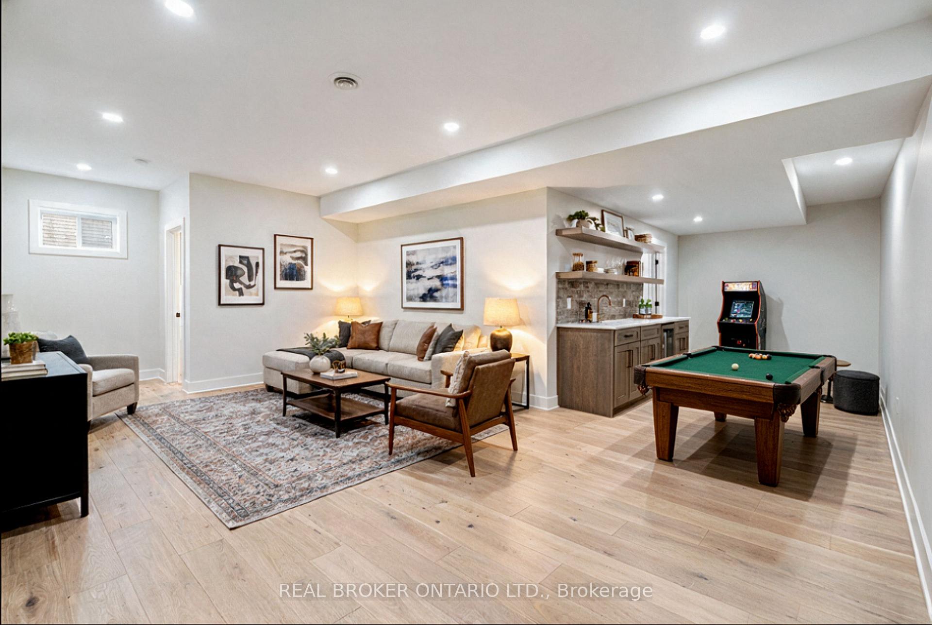 Photo 3 of 361 Rathburn Road, Etobicoke, Islington-City Centre West — HOMEH